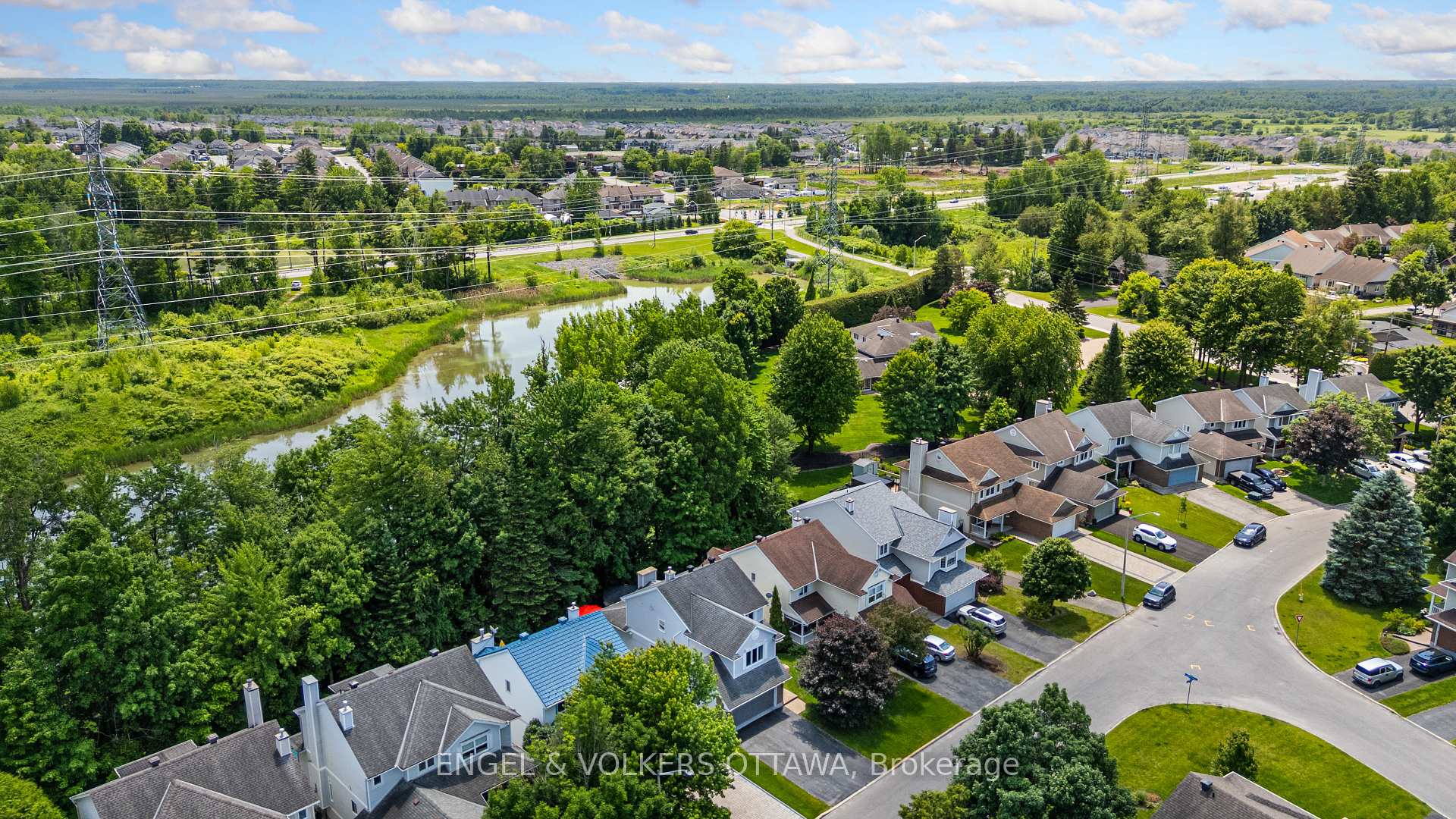 Photo 49 of 2229 Nature Trail Crescent, Ottawa, Chapel Hill South - Orleans Village — HOMEH