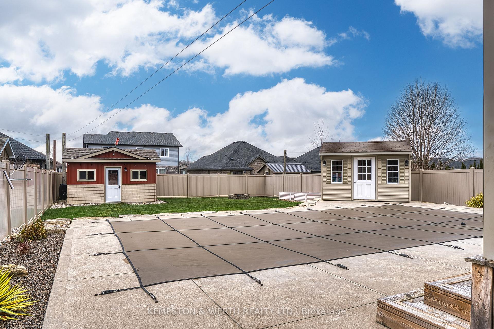 Photo 26 of 220 Armstrong Street W, North Perth, Listowel — HOMEH