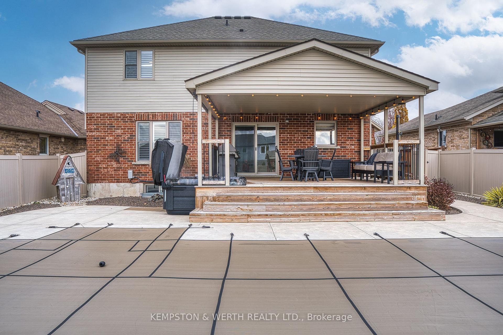 Photo 27 of 220 Armstrong Street W, North Perth, Listowel — HOMEH