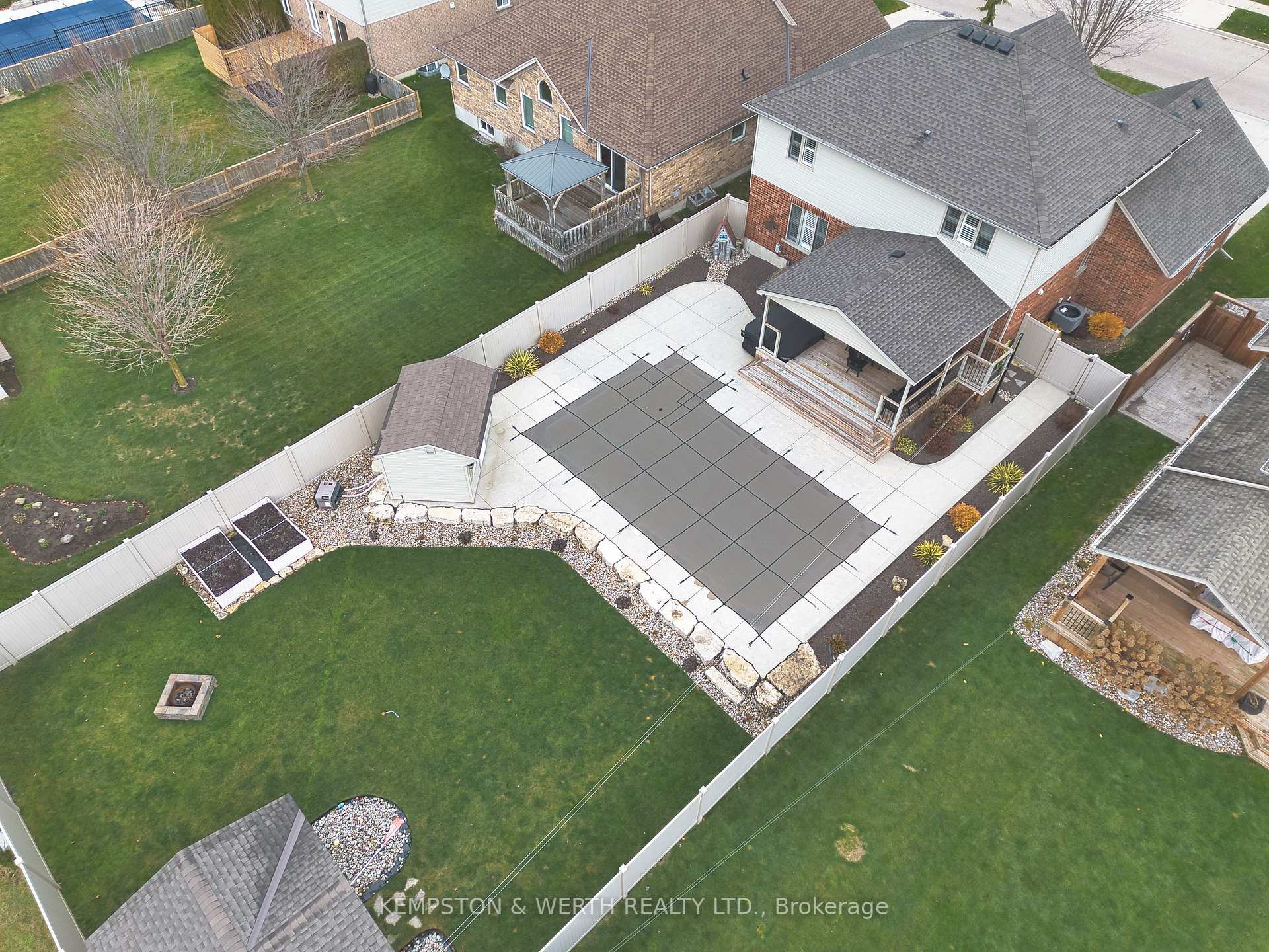 Photo 34 of 220 Armstrong Street W, North Perth, Listowel — HOMEH