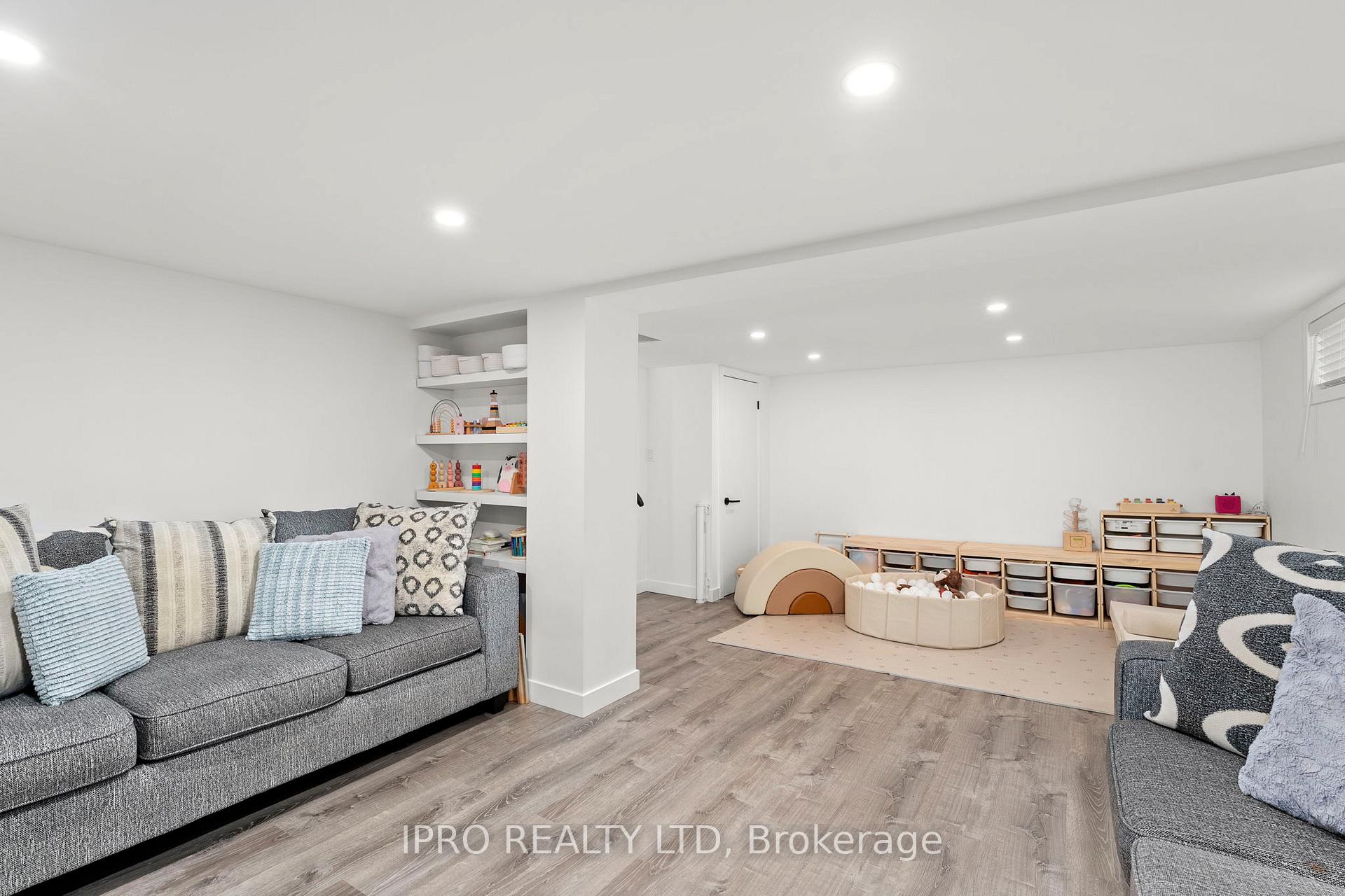 Photo 19 of 14 Greenaway Street, New Tecumseth, Tottenham — HOMEH