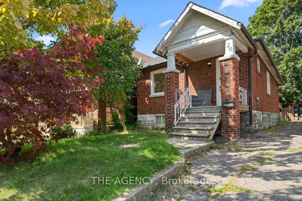 Photo 2 of 26 Gatwick Avenue, Toronto, Woodbine-Lumsden — HOMEH