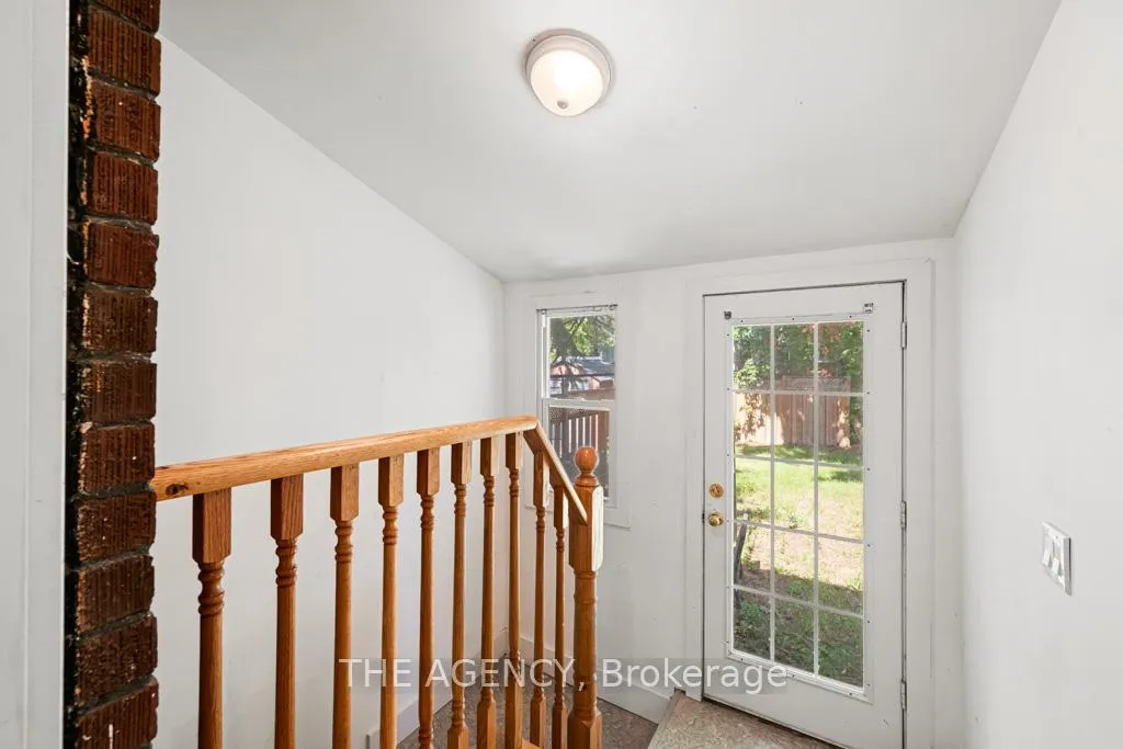 Photo 12 of 26 Gatwick Avenue, Toronto, Woodbine-Lumsden — HOMEH