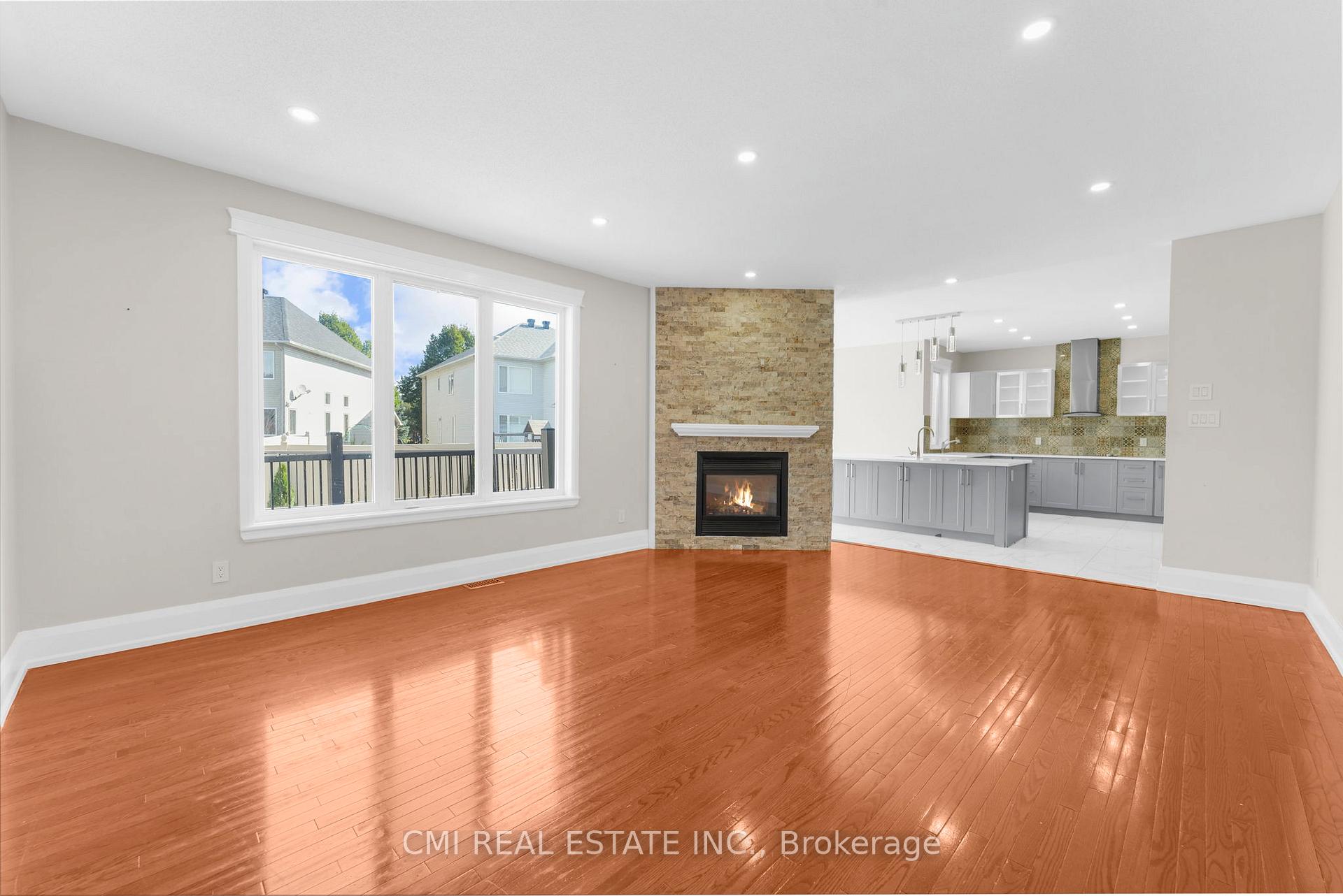 Photo 5 of 2172 Valenceville Crescent, Ottawa, Avalon East — HOMEH