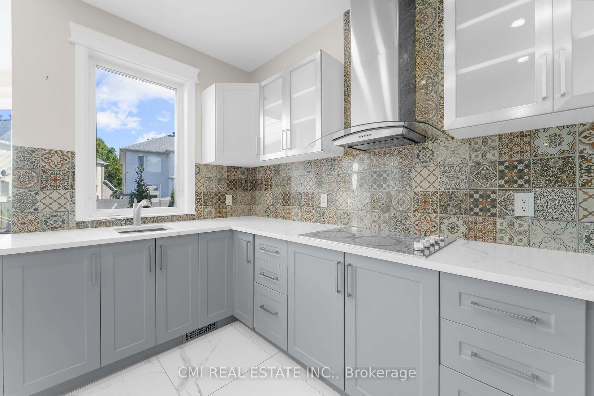 Photo 10 of 2172 Valenceville Crescent, Ottawa, Avalon East — HOMEH