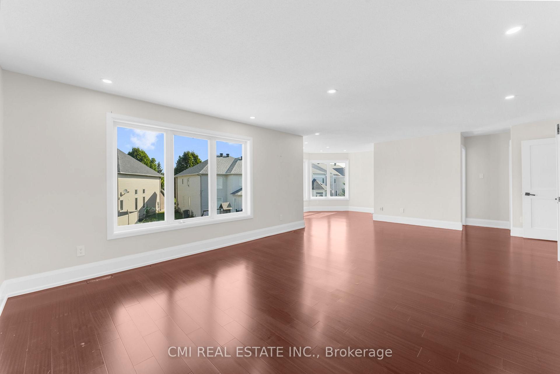 Photo 16 of 2172 Valenceville Crescent, Ottawa, Avalon East — HOMEH