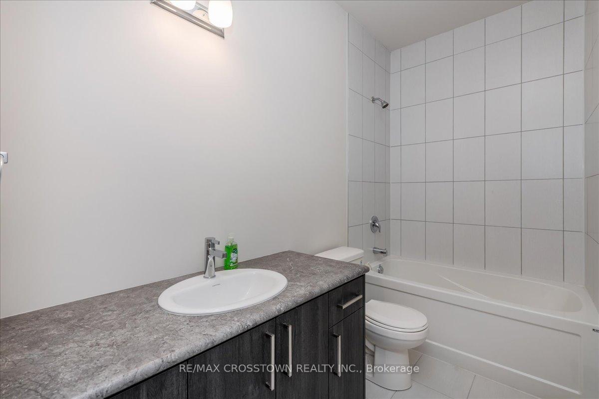 Photo 19 of 1 Ruby Crescent, Orillia — HOMEH
