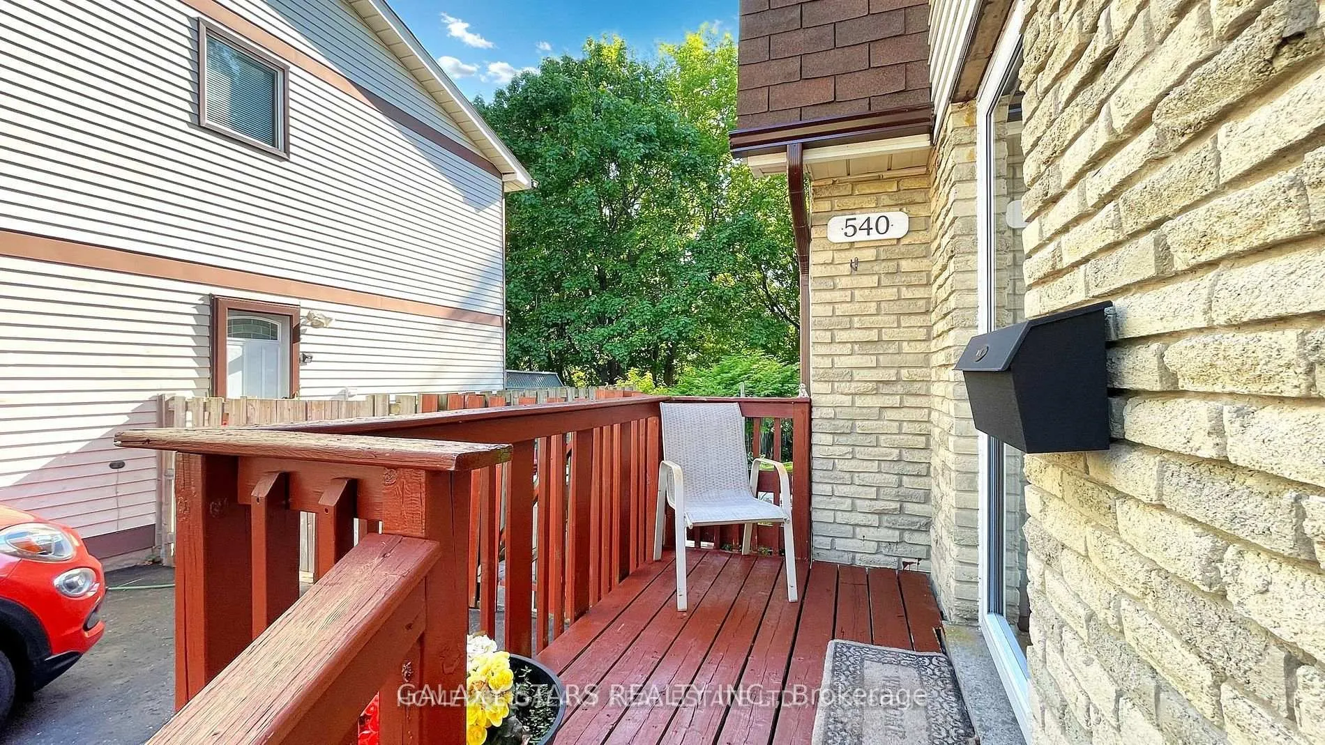 Photo 11 of 540 Camelot Drive, Oshawa, Eastdale — HOMEH