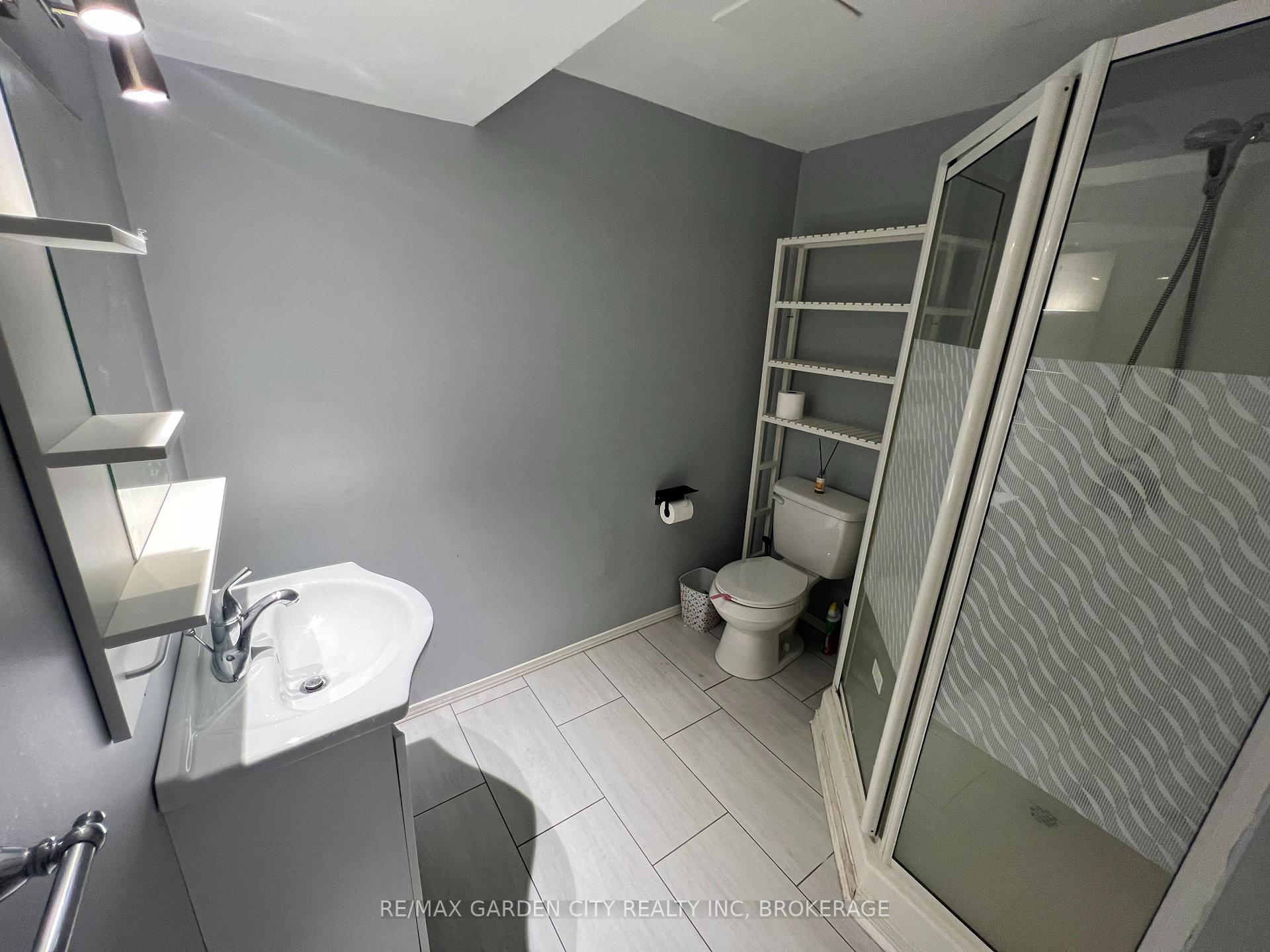 Photo 11 of 5715 Deerbrook Street, Niagara Falls, Oldfield — HOMEH