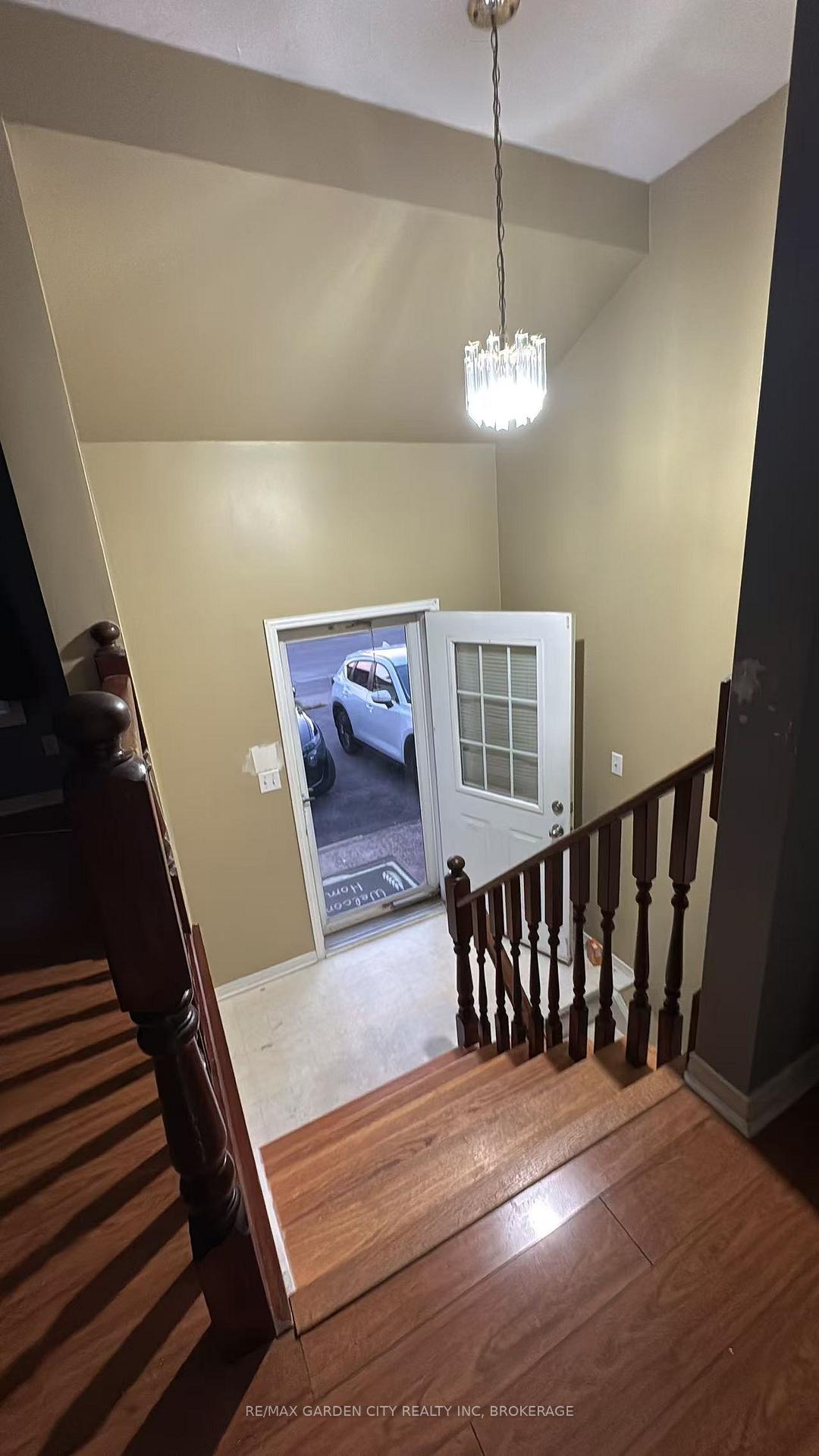 Photo 15 of 5715 Deerbrook Street, Niagara Falls, Oldfield — HOMEH