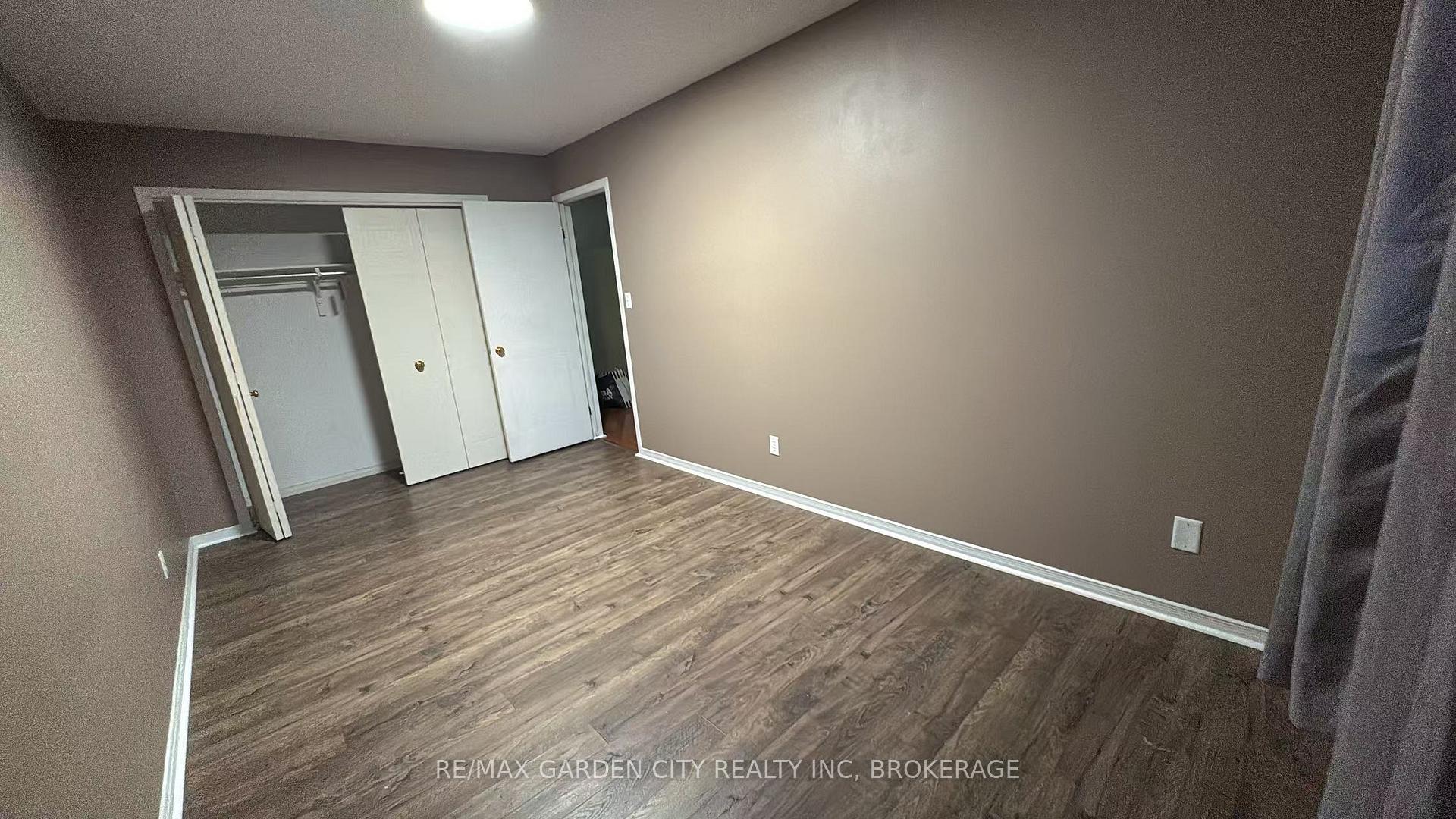 Photo 16 of 5715 Deerbrook Street, Niagara Falls, Oldfield — HOMEH