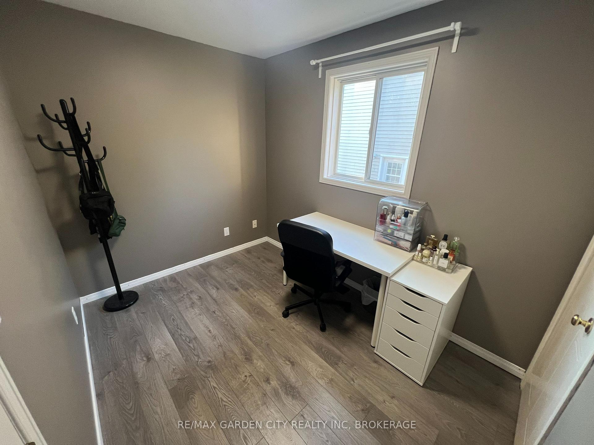 Photo 22 of 5715 Deerbrook Street, Niagara Falls, Oldfield — HOMEH