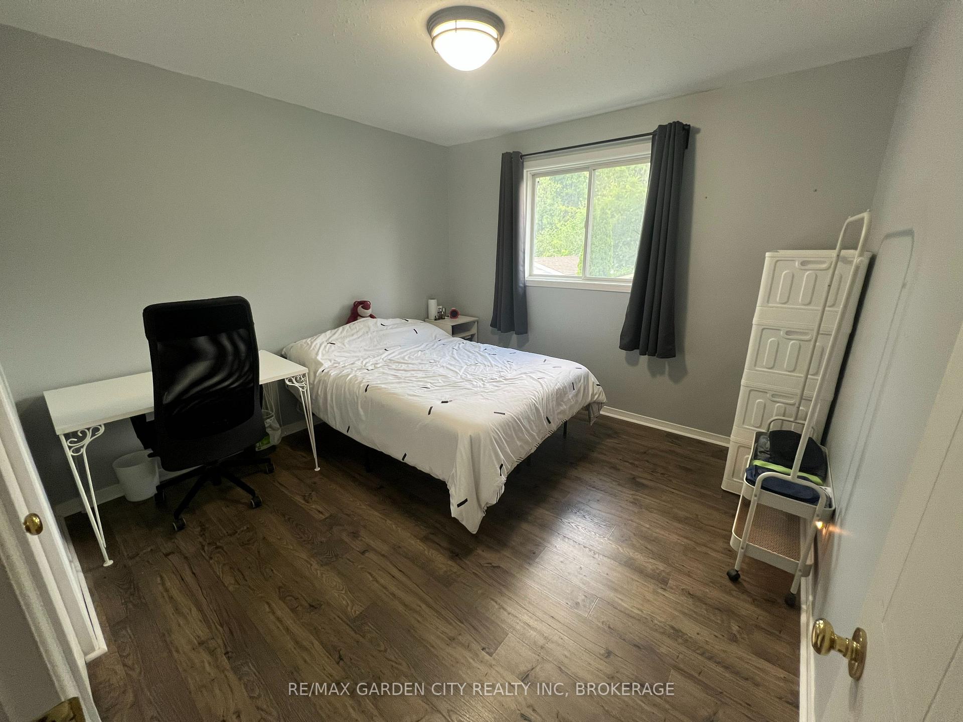 Photo 23 of 5715 Deerbrook Street, Niagara Falls, Oldfield — HOMEH