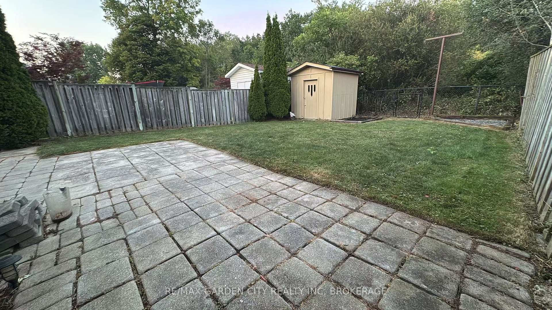 Photo 26 of 5715 Deerbrook Street, Niagara Falls, Oldfield — HOMEH