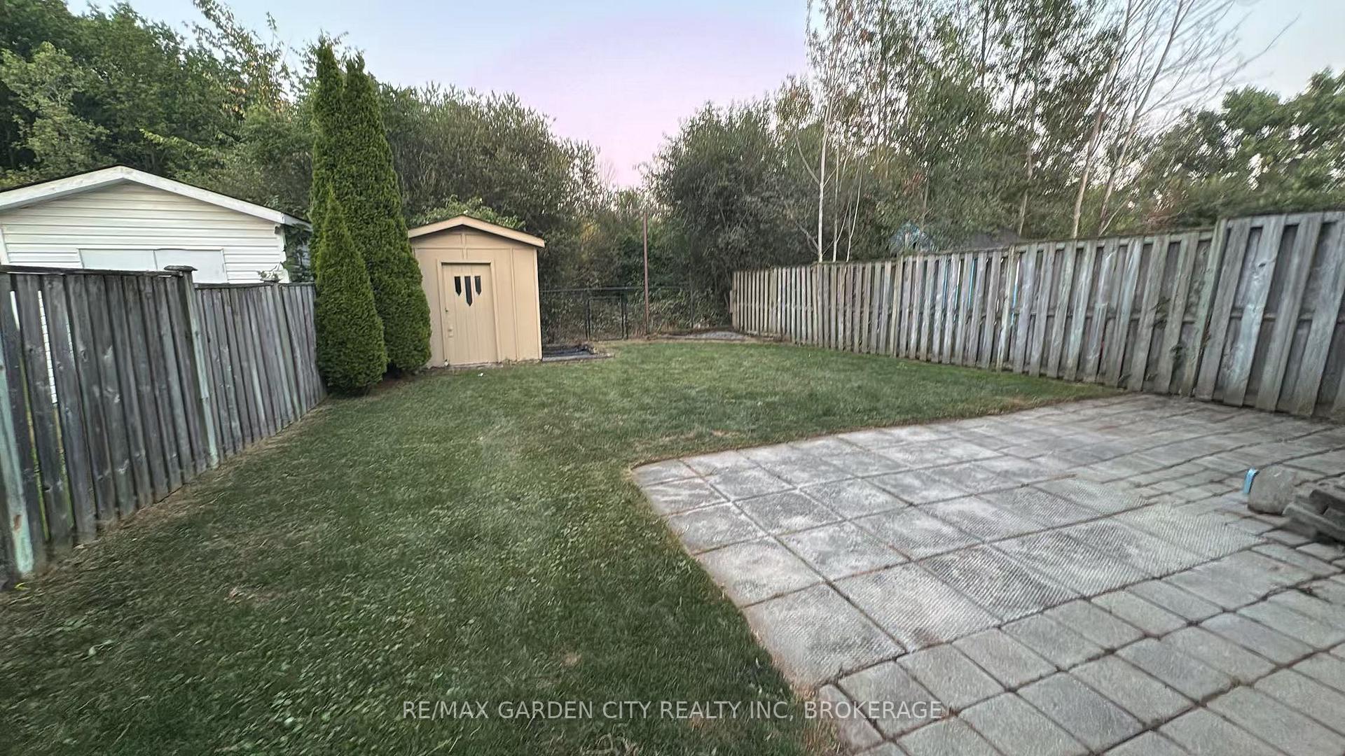 Photo 31 of 5715 Deerbrook Street, Niagara Falls, Oldfield — HOMEH
