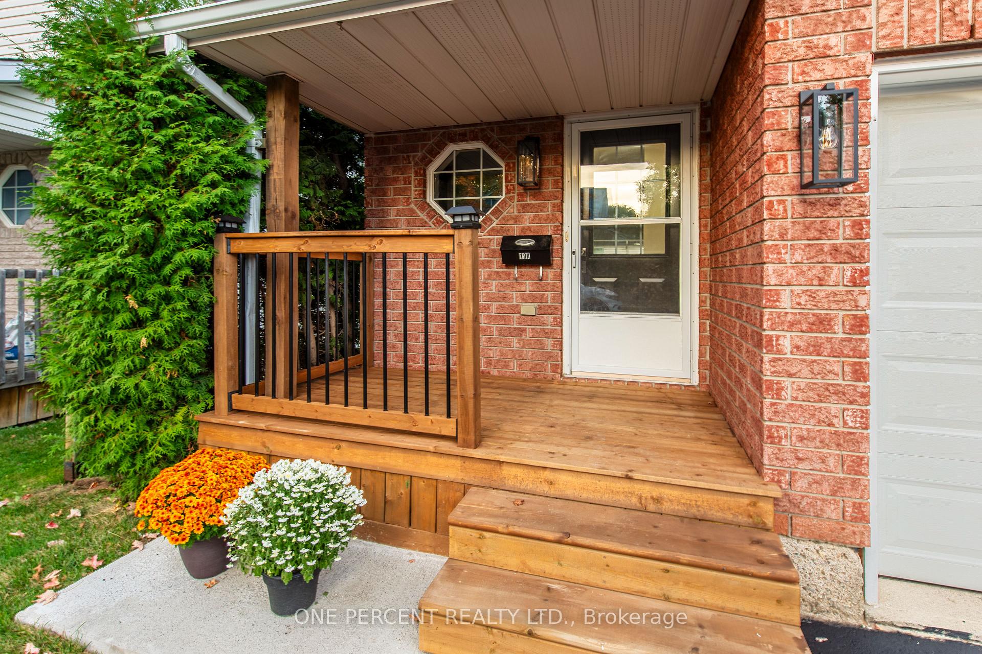 Photo 3 of 19A Amanda Street, Orangeville — HOMEH