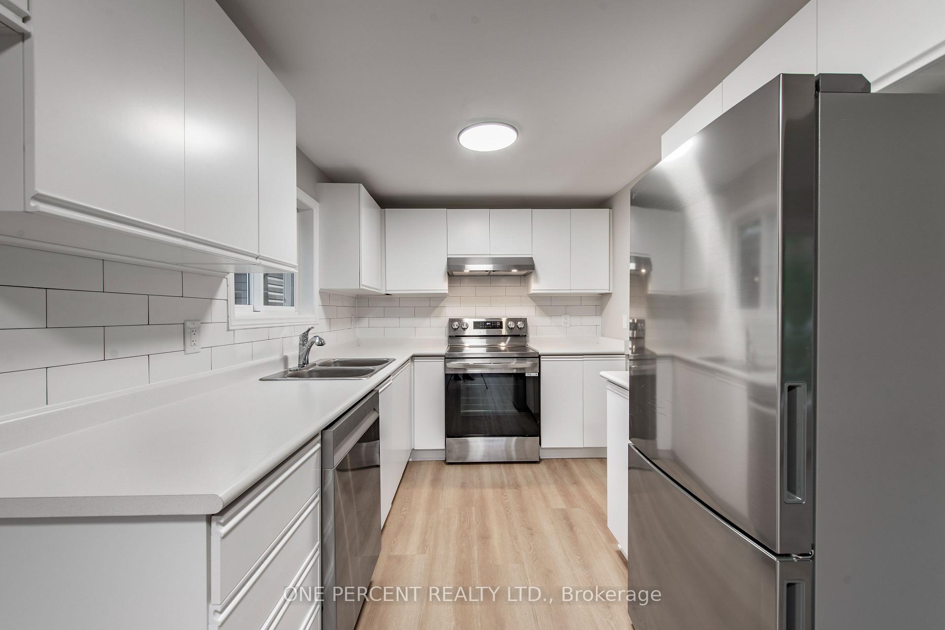Photo 10 of 19A Amanda Street, Orangeville — HOMEH