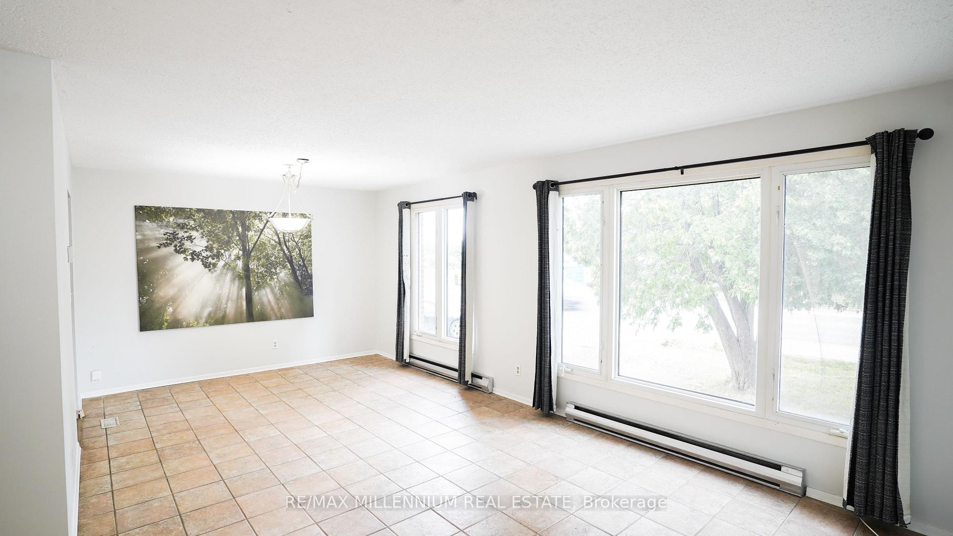 Photo 3 of 570 Wallace Road, North Bay, Birchaven — HOMEH