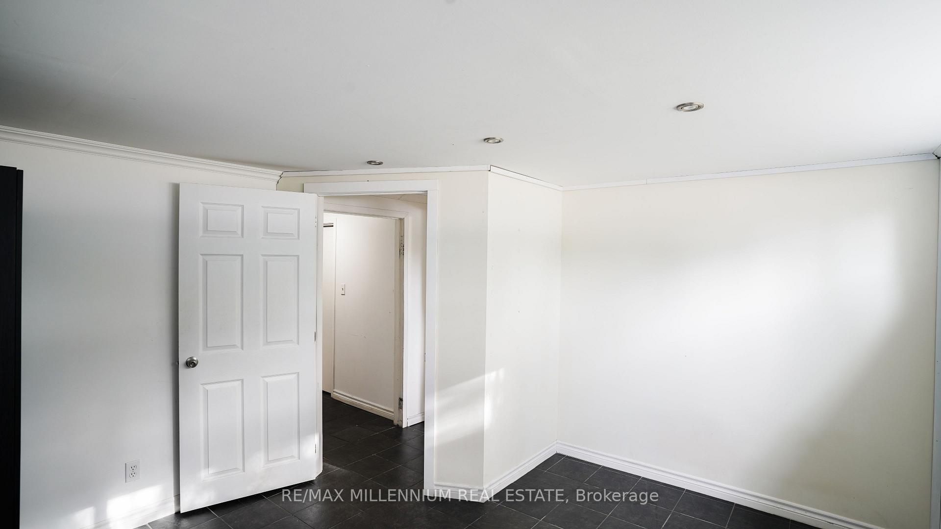 Photo 19 of 570 Wallace Road, North Bay, Birchaven — HOMEH