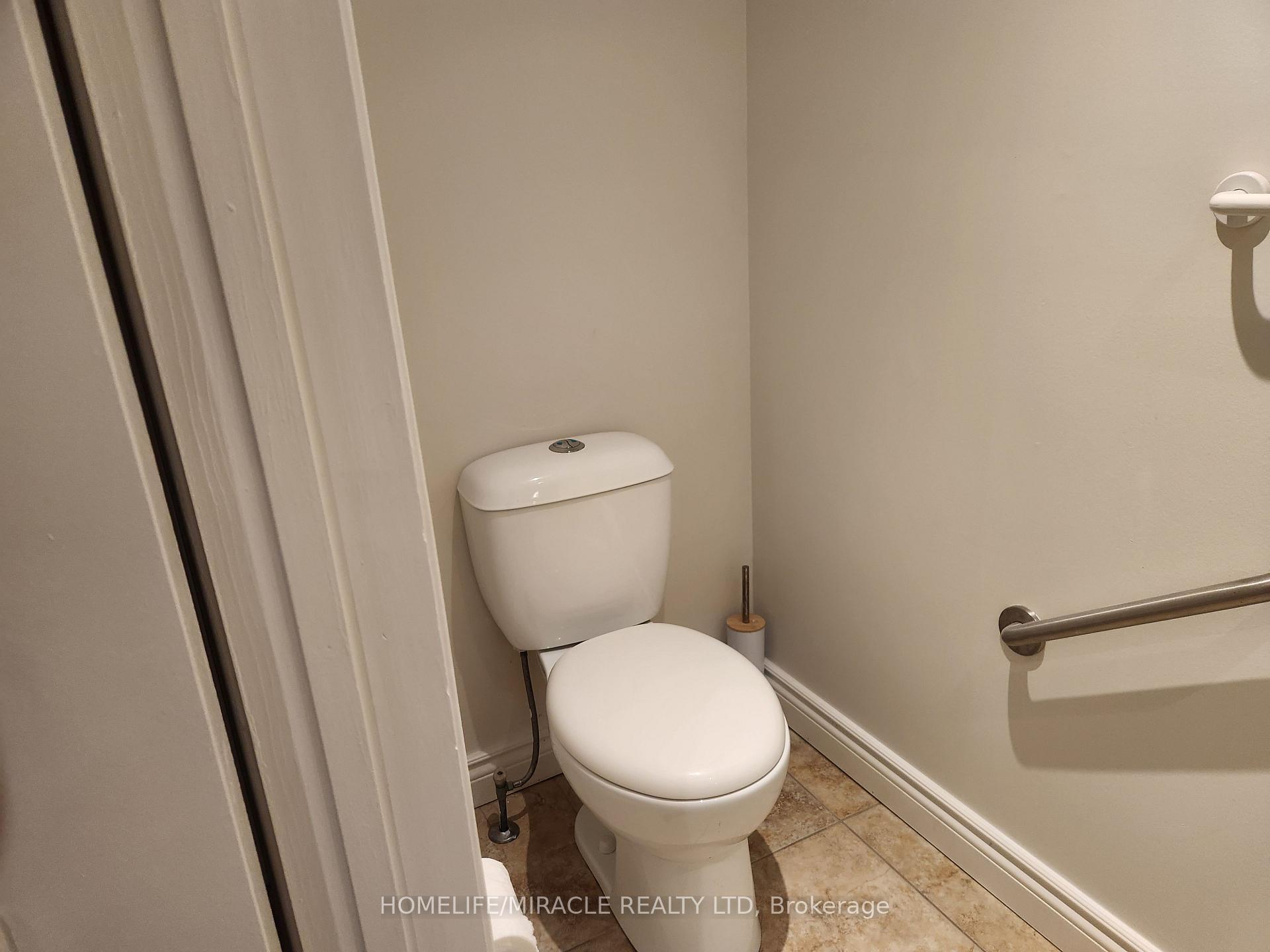 Photo 9 of 505 Raymerville Drive, Markham, Raymerville — HOMEH