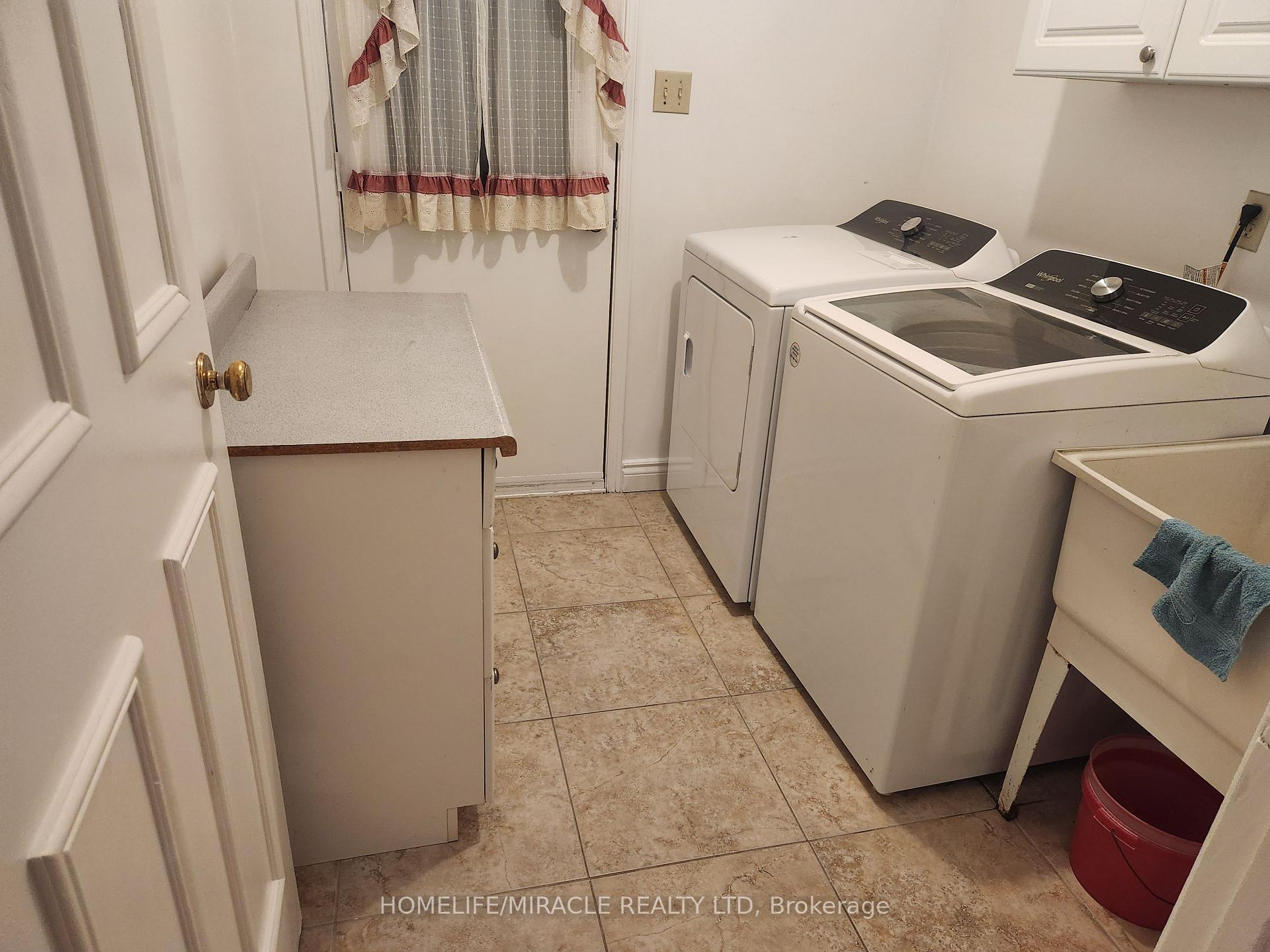 Photo 10 of 505 Raymerville Drive, Markham, Raymerville — HOMEH