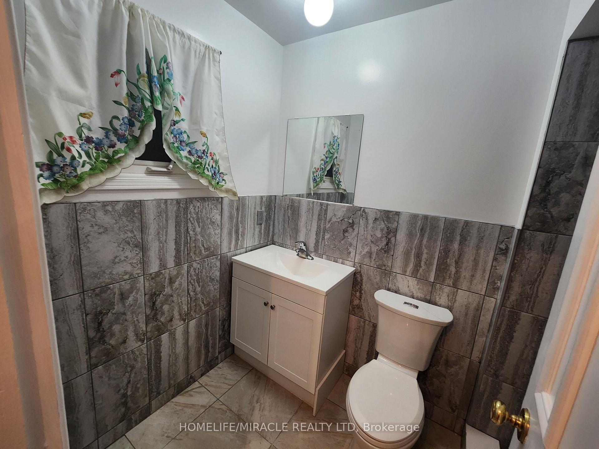 Photo 15 of 505 Raymerville Drive, Markham, Raymerville — HOMEH