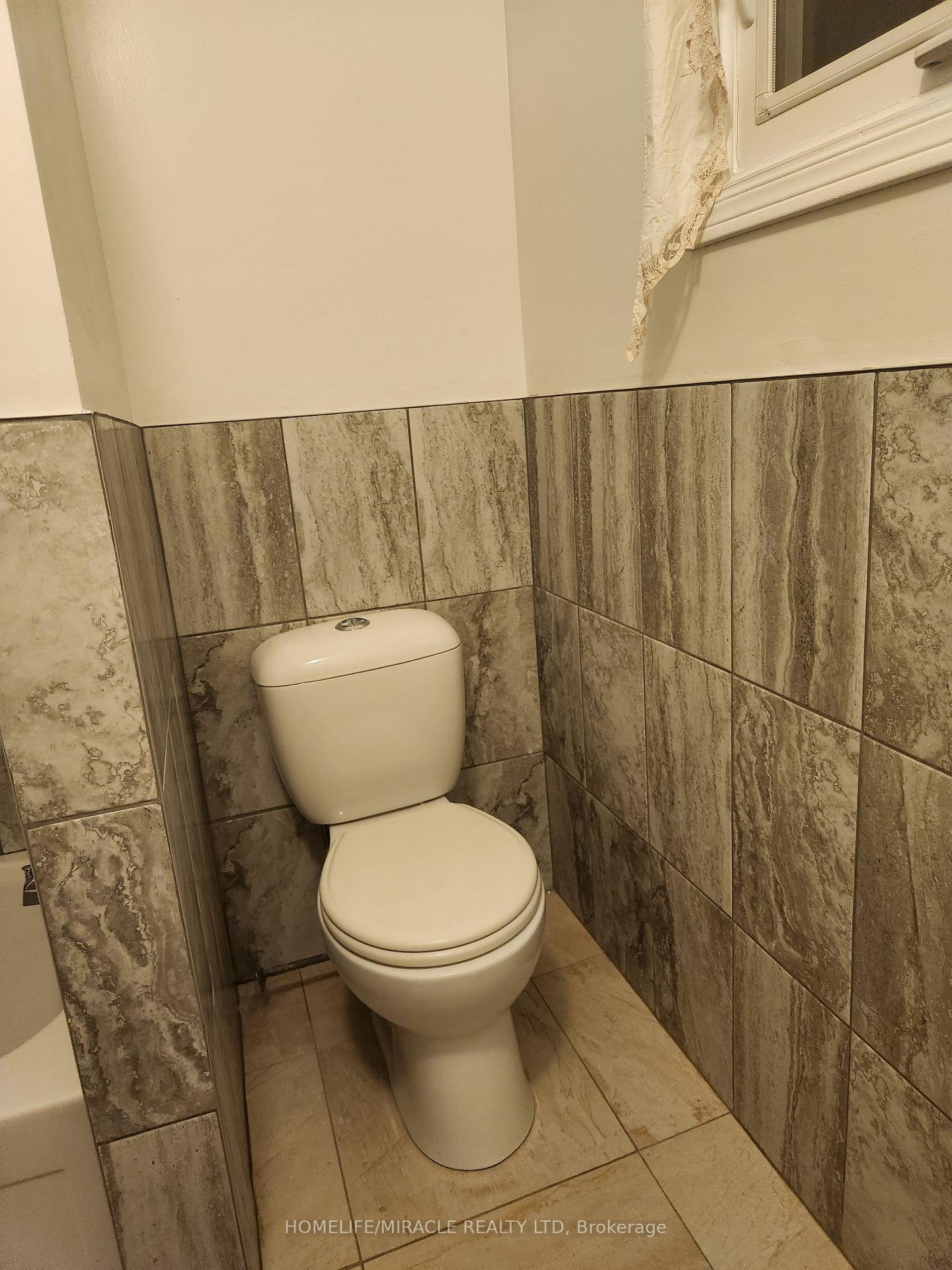 Photo 23 of 505 Raymerville Drive, Markham, Raymerville — HOMEH