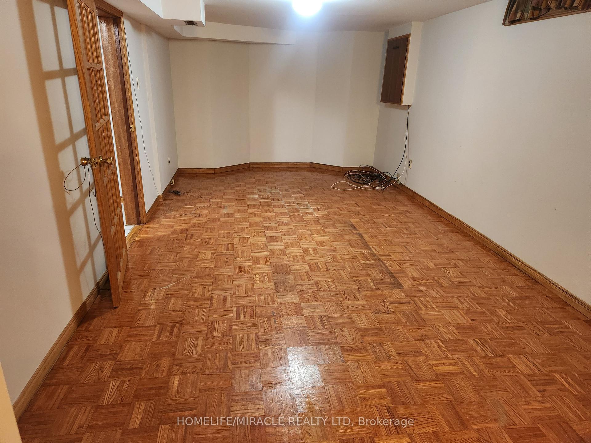 Photo 26 of 505 Raymerville Drive, Markham, Raymerville — HOMEH