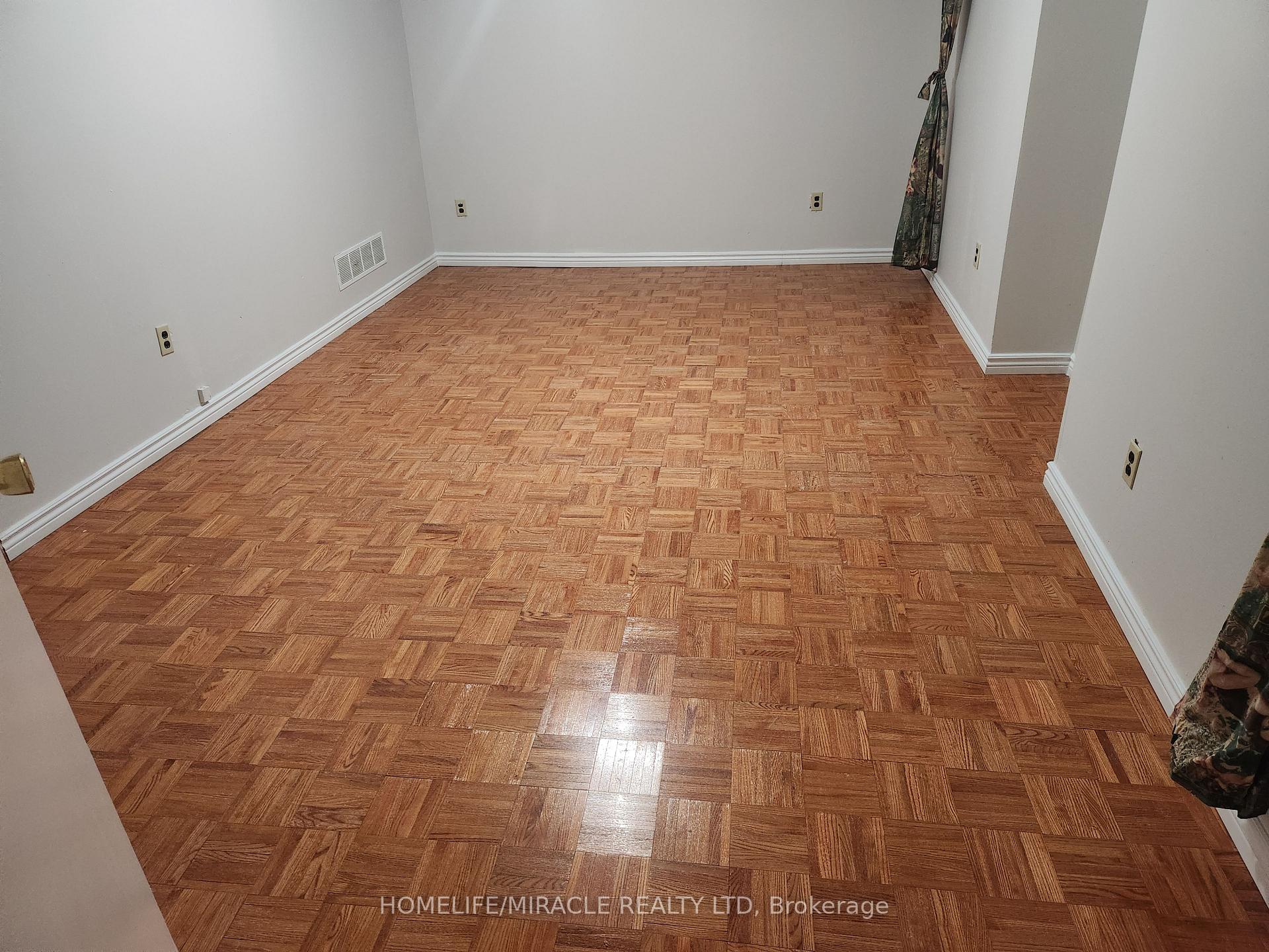 Photo 31 of 505 Raymerville Drive, Markham, Raymerville — HOMEH