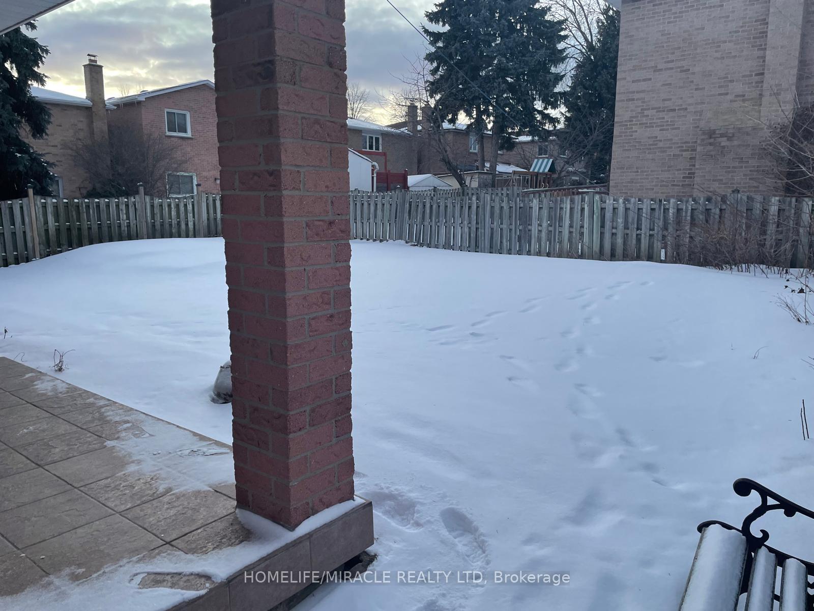 Photo 38 of 505 Raymerville Drive, Markham, Raymerville — HOMEH