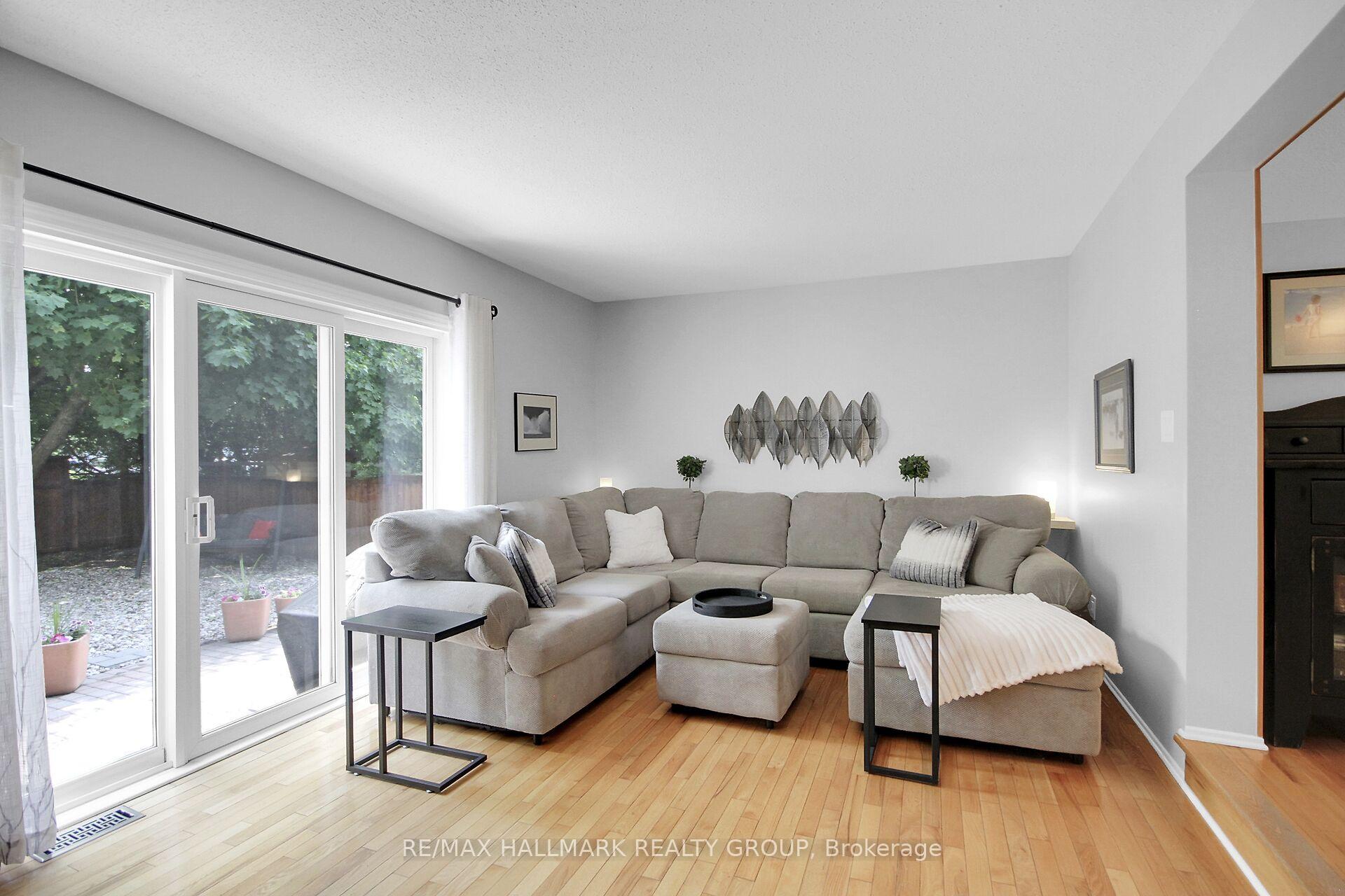 Photo 11 of 1833 Windflower Way, Ottawa, Chapel Hill — HOMEH