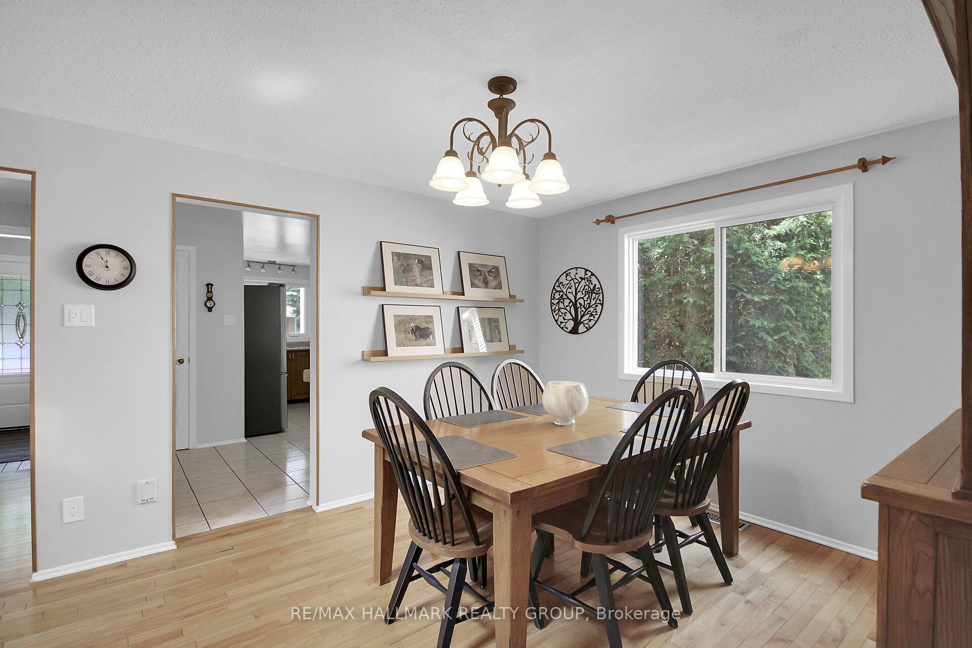 Photo 13 of 1833 Windflower Way, Ottawa, Chapel Hill — HOMEH