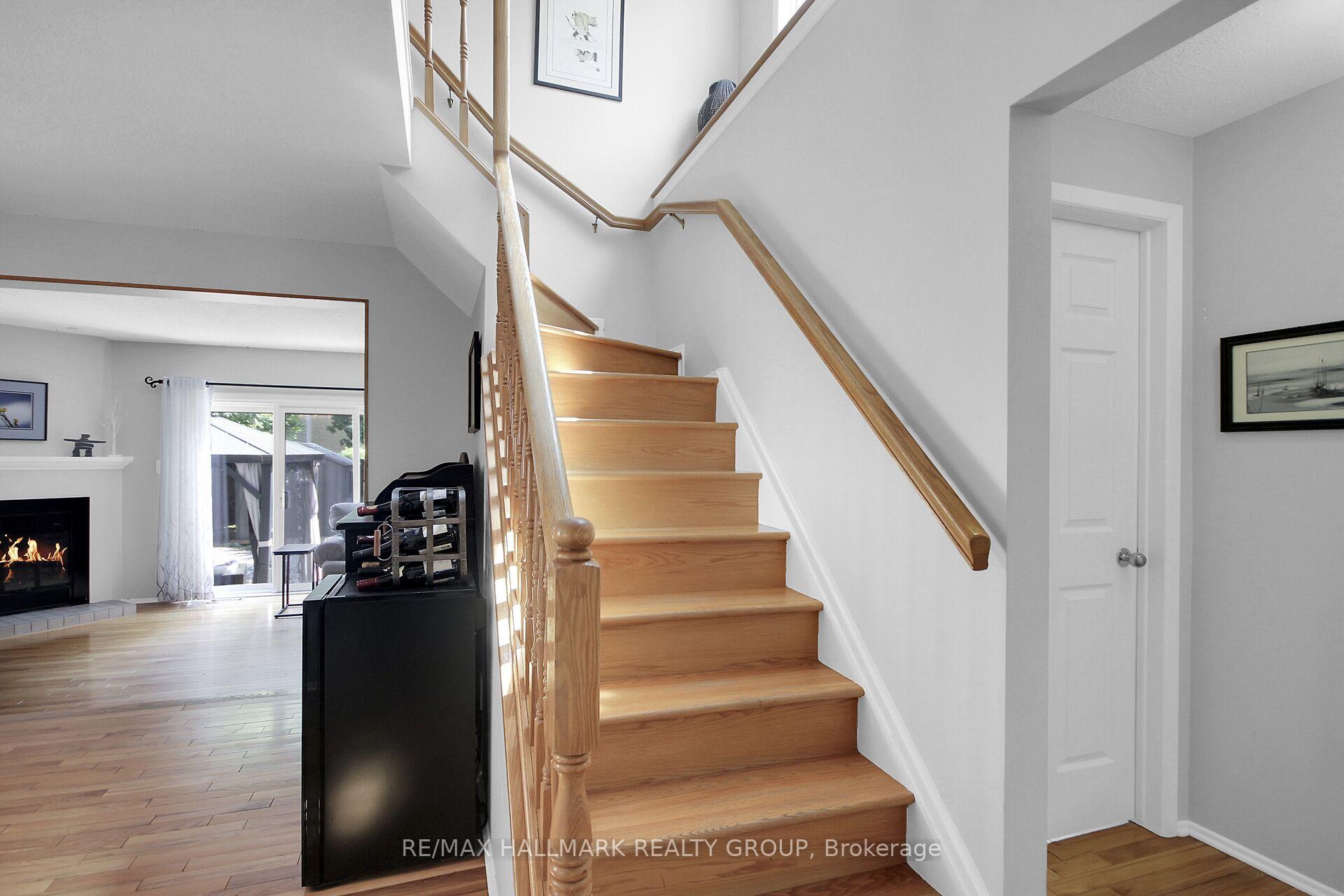 Photo 15 of 1833 Windflower Way, Ottawa, Chapel Hill — HOMEH