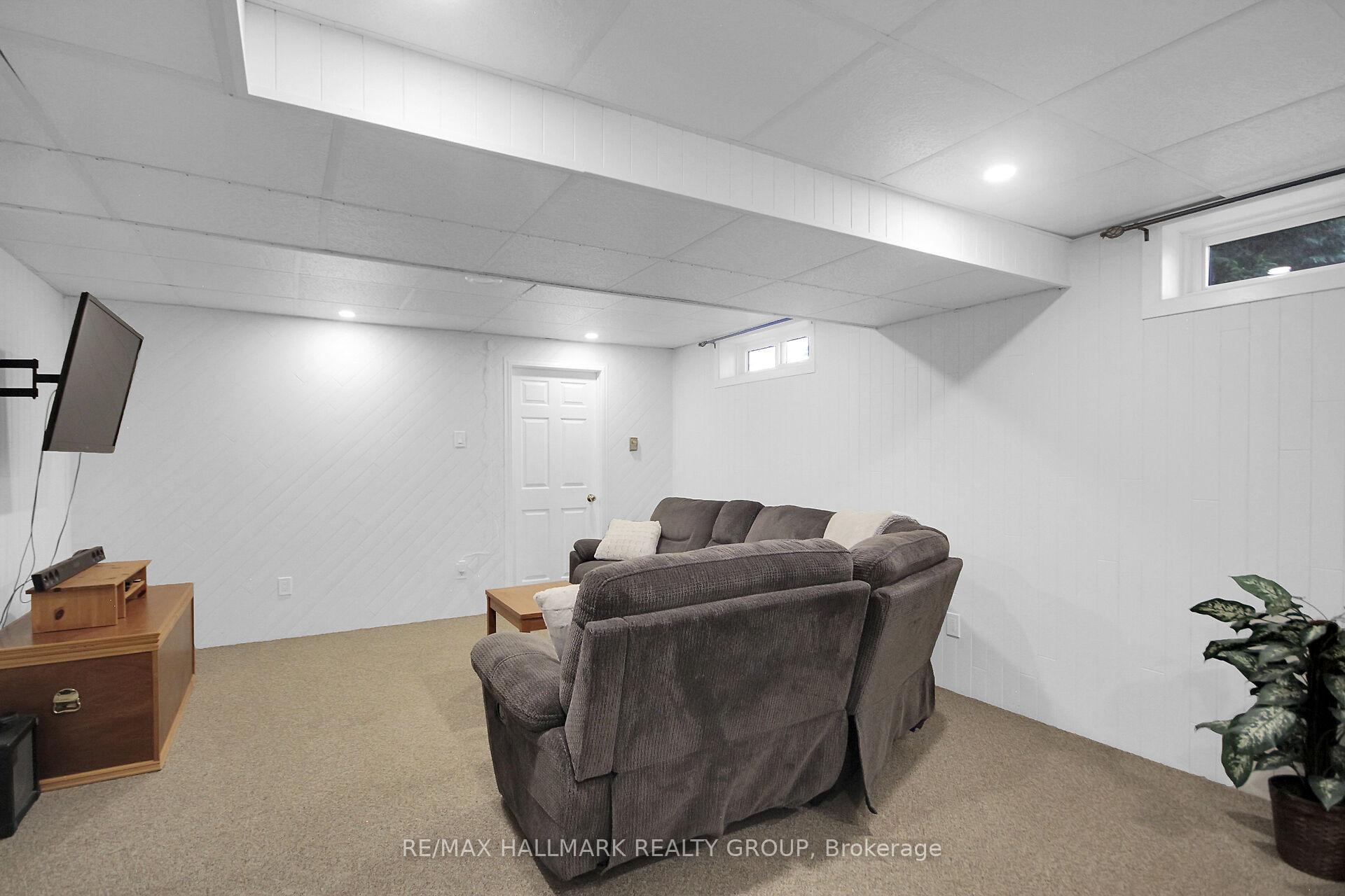 Photo 22 of 1833 Windflower Way, Ottawa, Chapel Hill — HOMEH