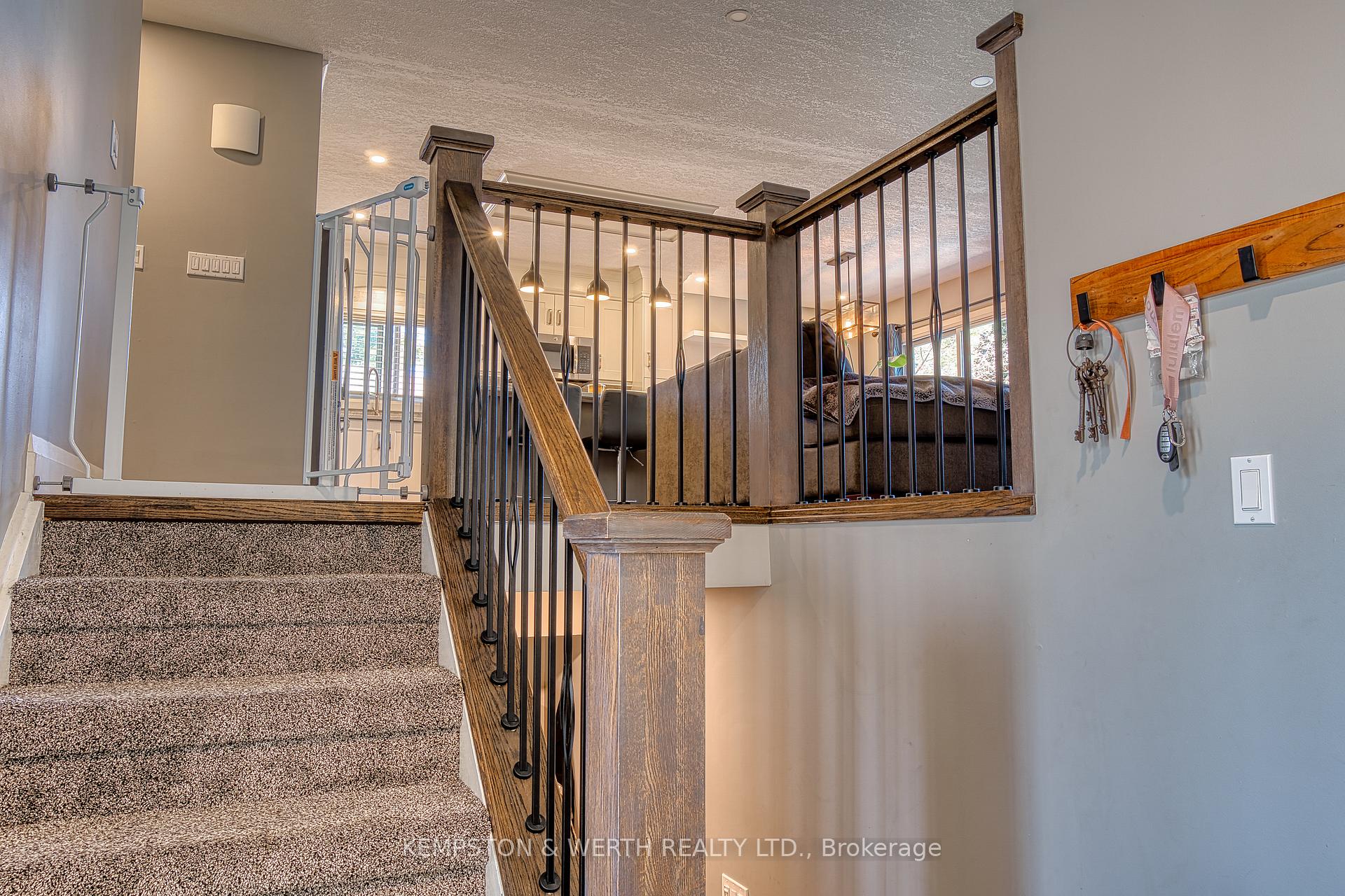 Photo 6 of 789 John Street W, North Perth, Listowel — HOMEH