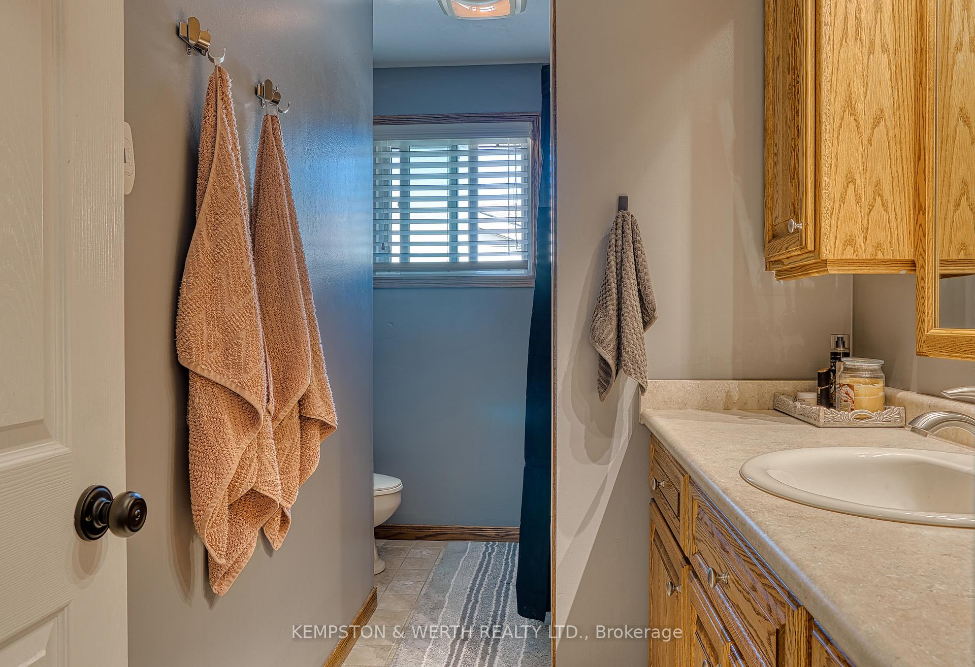 Photo 20 of 789 John Street W, North Perth, Listowel — HOMEH