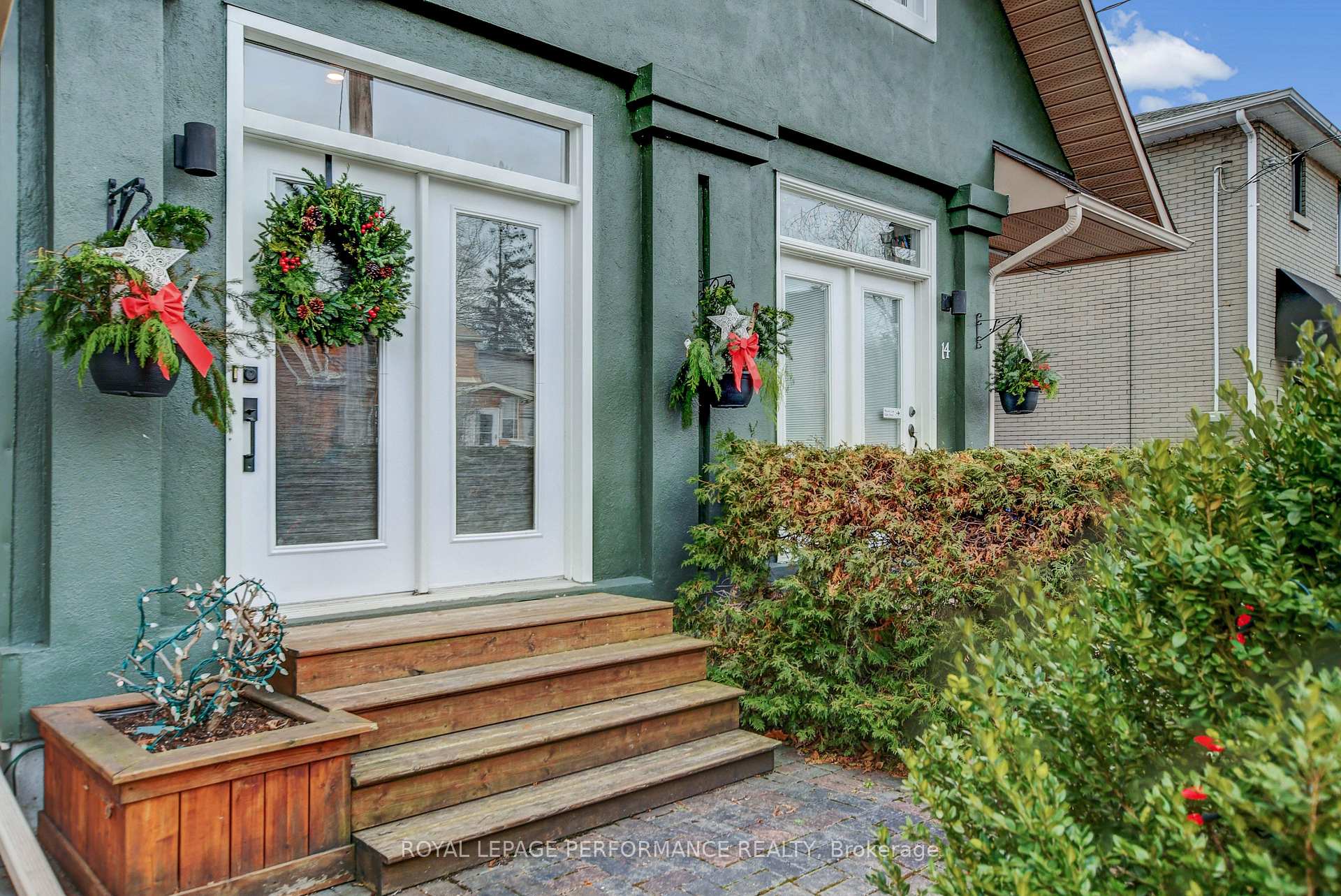 Photo 2 of 16 Prince Albert Street, Ottawa, Overbrook — HOMEH