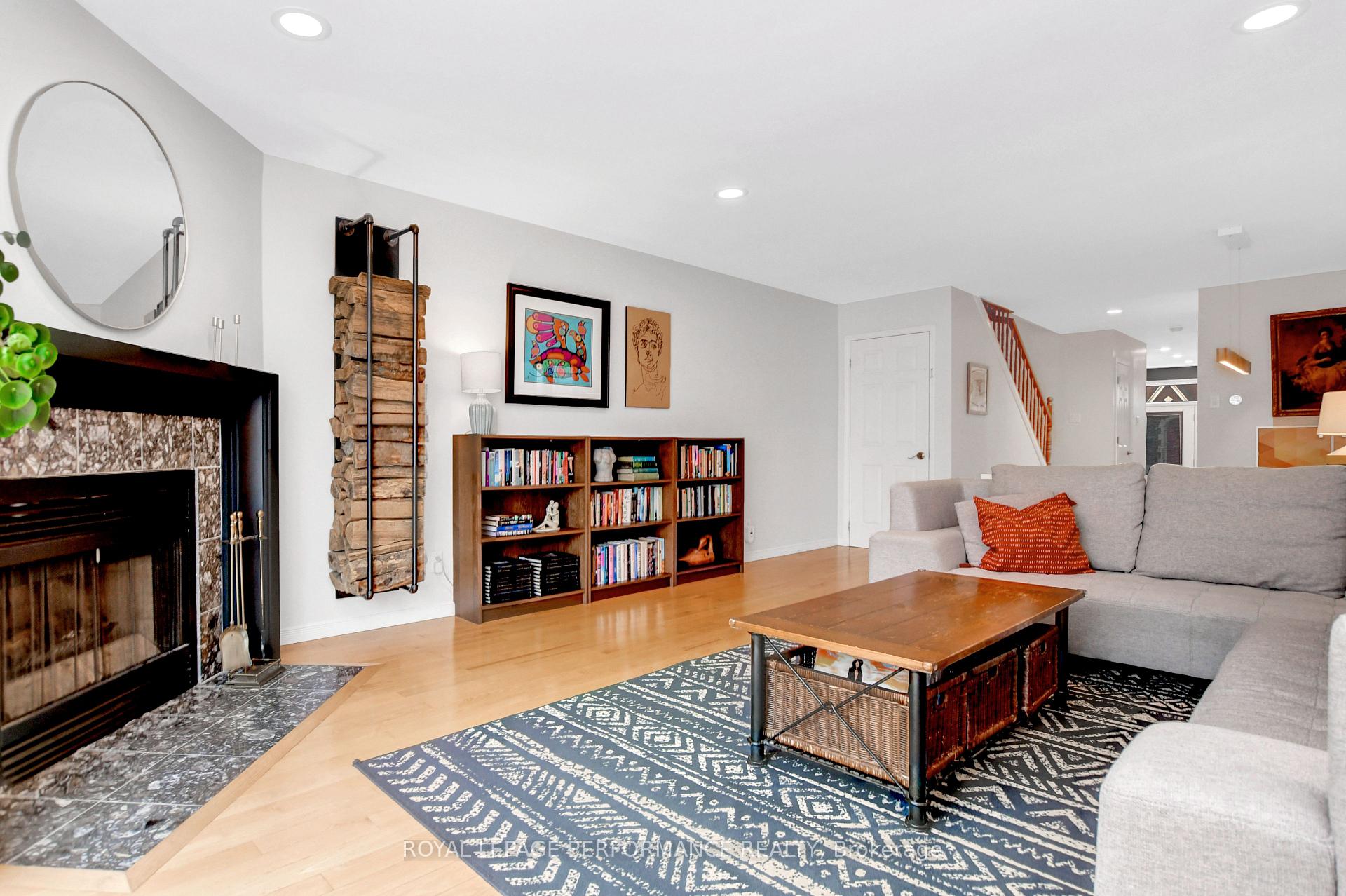 Photo 11 of 16 Prince Albert Street, Ottawa, Overbrook — HOMEH