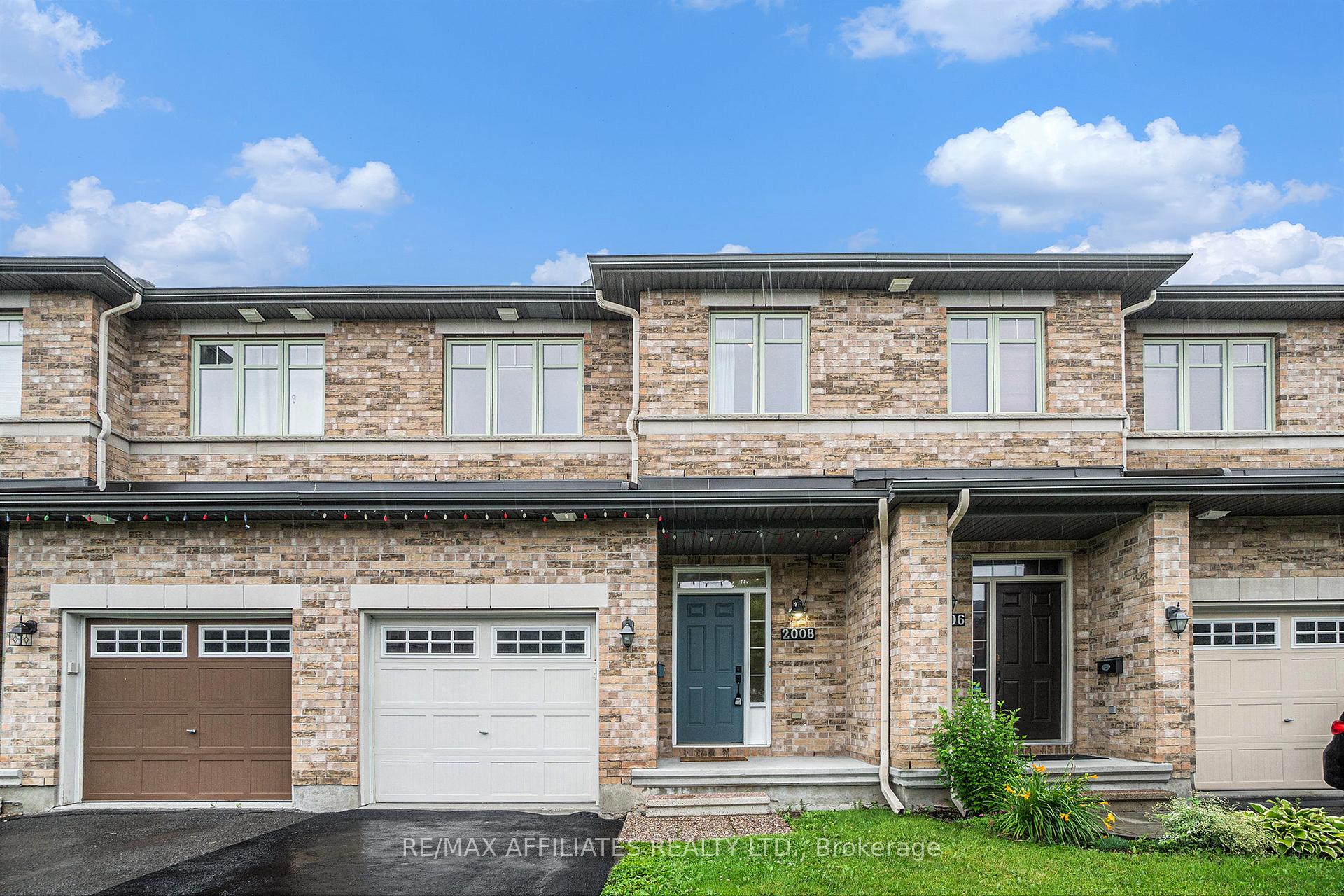 Photo 1 of 2008 Pennyroyal Crescent, Ottawa, Notting Hill/Summerside — HOMEH