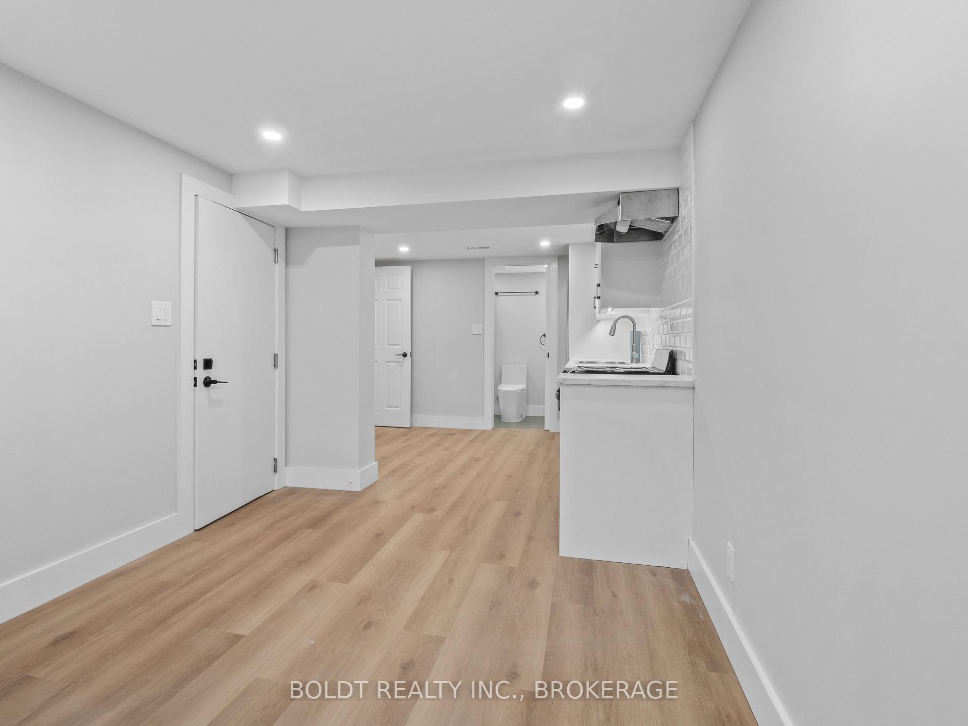 Photo 4 of Unit Lower, 3485 Cattell Drive, Niagara Falls, Chippawa — HOMEH