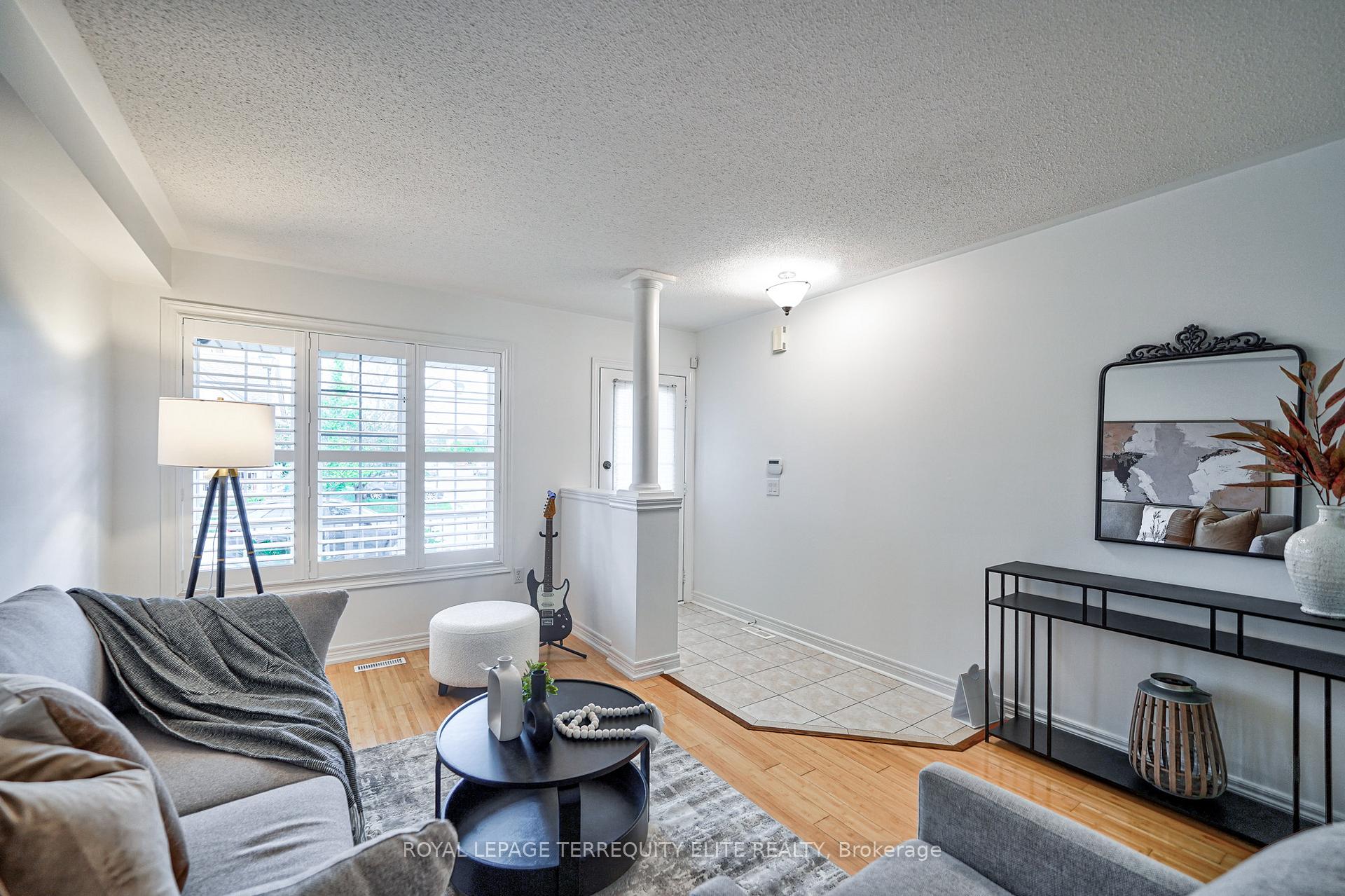 Photo 7 of 43 Royal Crown Road, Markham, Greensborough — HOMEH