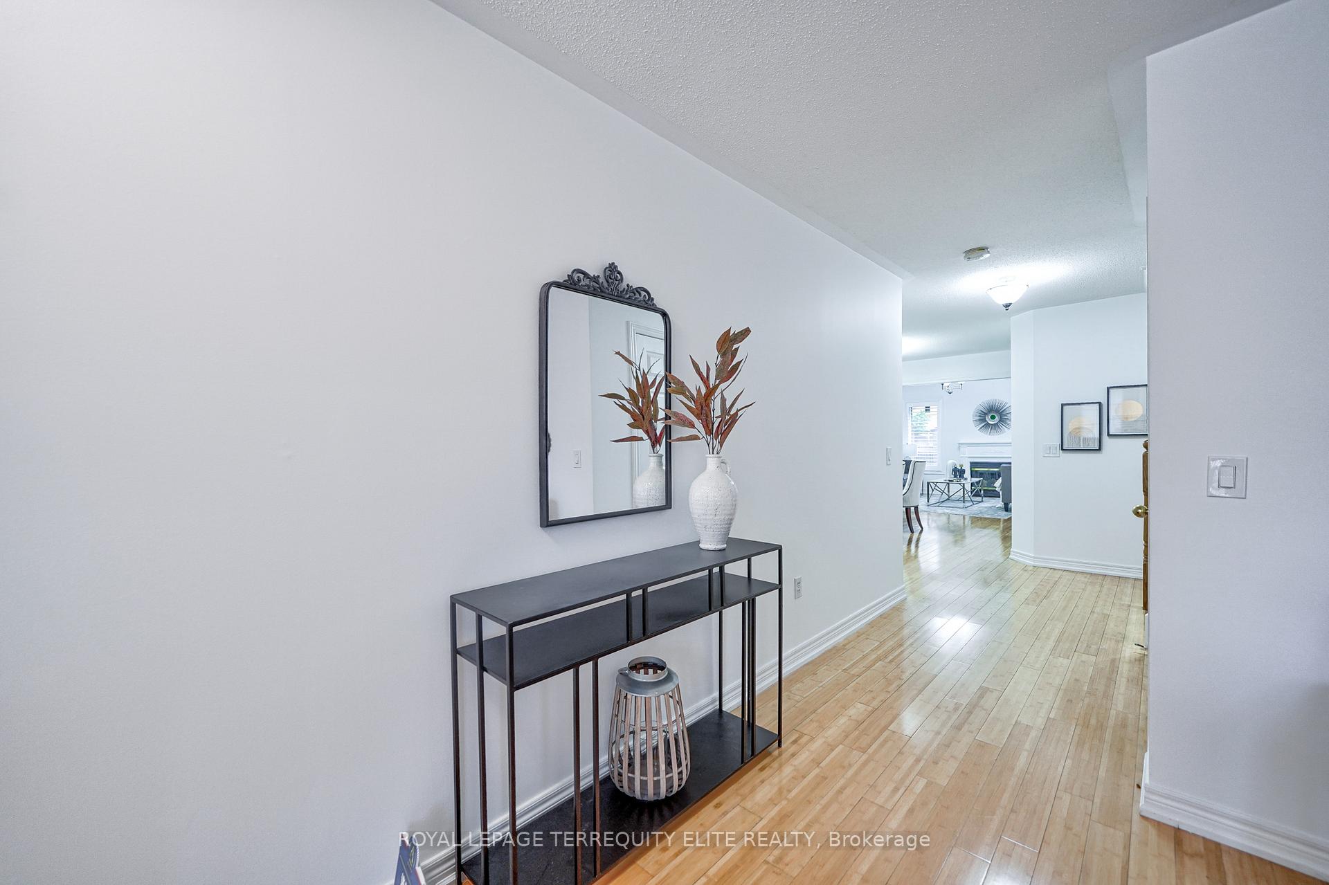 Photo 9 of 43 Royal Crown Road, Markham, Greensborough — HOMEH