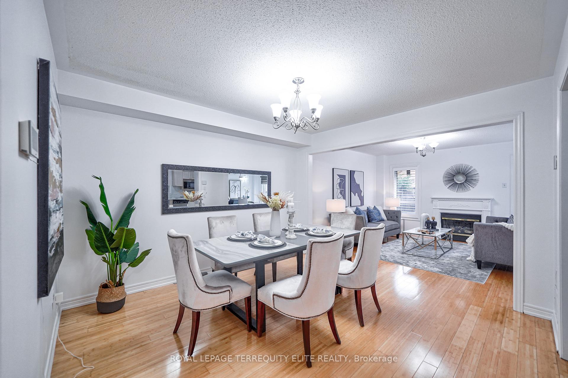 Photo 10 of 43 Royal Crown Road, Markham, Greensborough — HOMEH