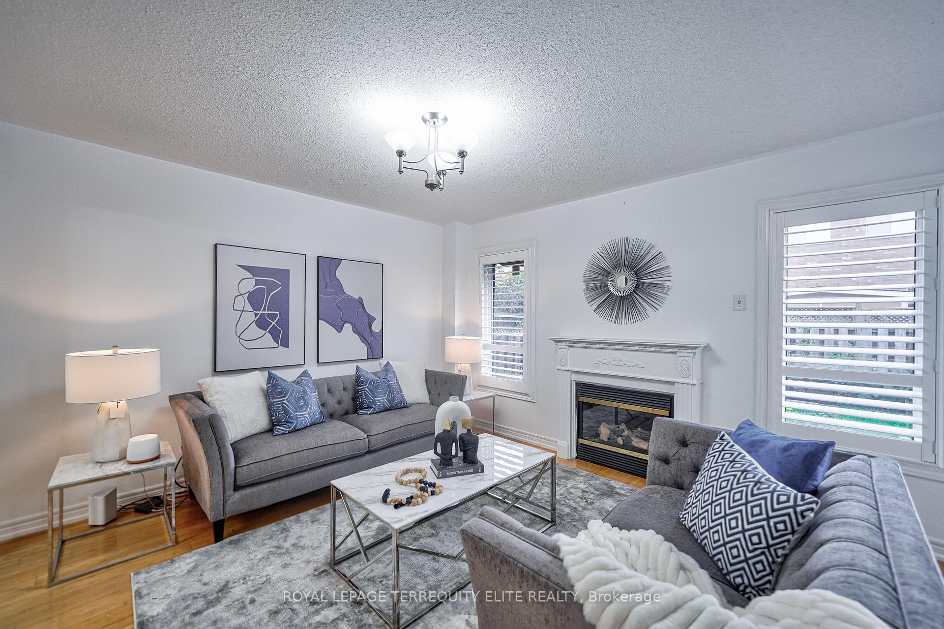 Photo 15 of 43 Royal Crown Road, Markham, Greensborough — HOMEH