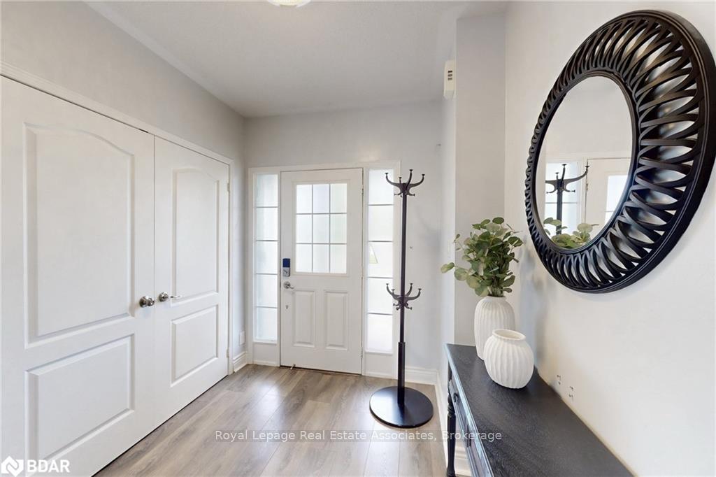 Photo 6 of 913 Fetchison Drive, Oshawa, Taunton — HOMEH