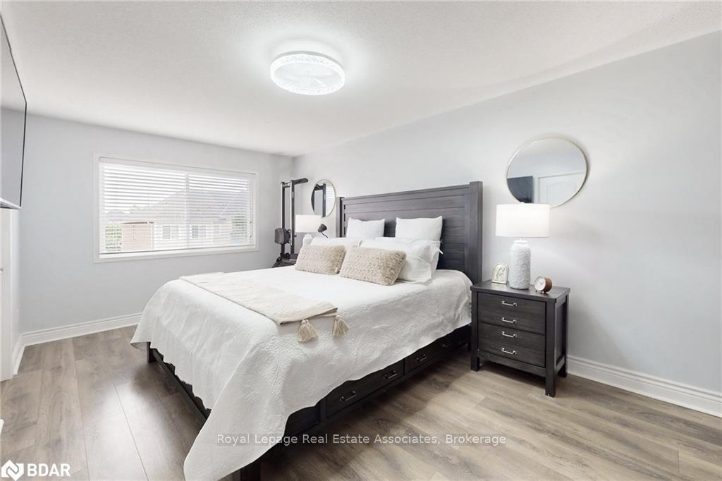 Photo 22 of 913 Fetchison Drive, Oshawa, Taunton — HOMEH