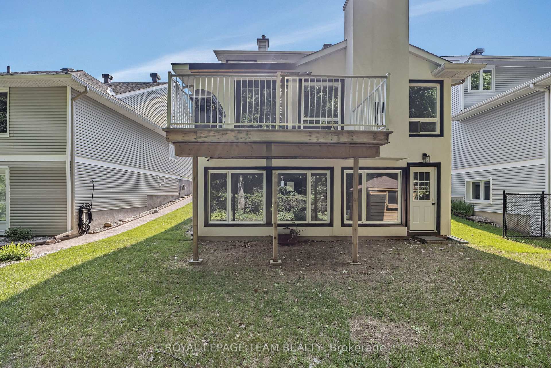 Photo 30 of 2207 Nature Trail Crescent, Ottawa, Chapel Hill South - Orleans Village — HOMEH
