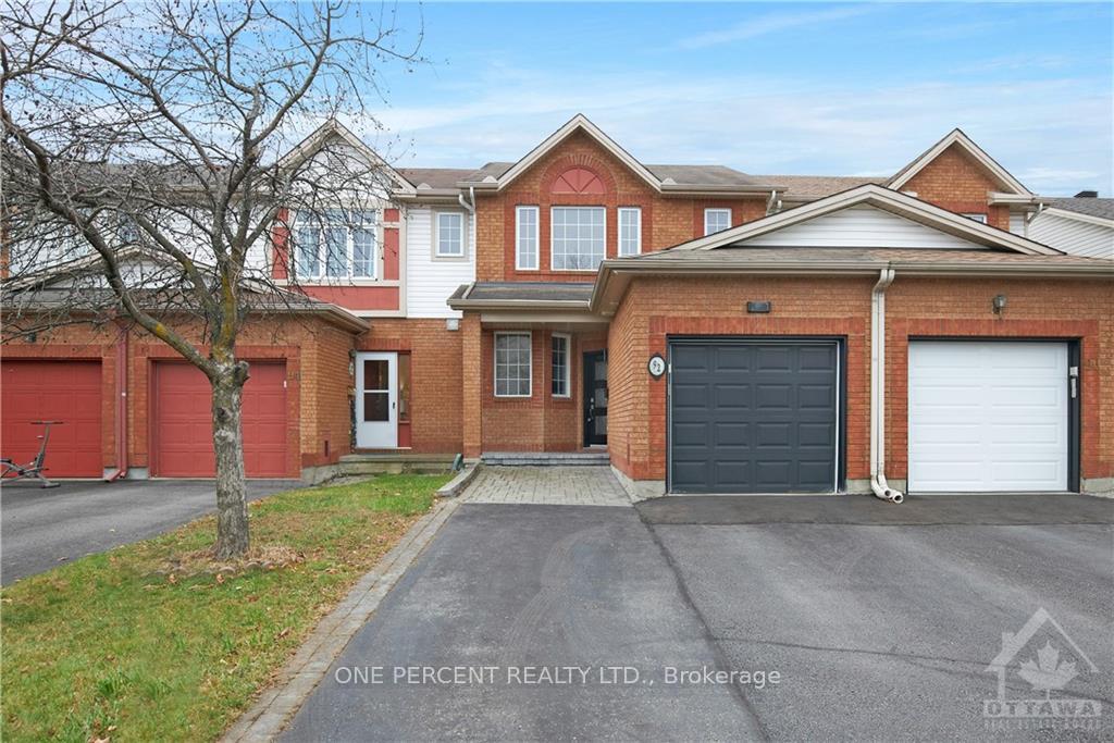 Photo 1 of 92 Carwood Circle, Ottawa, Carson Meadows — HOMEH