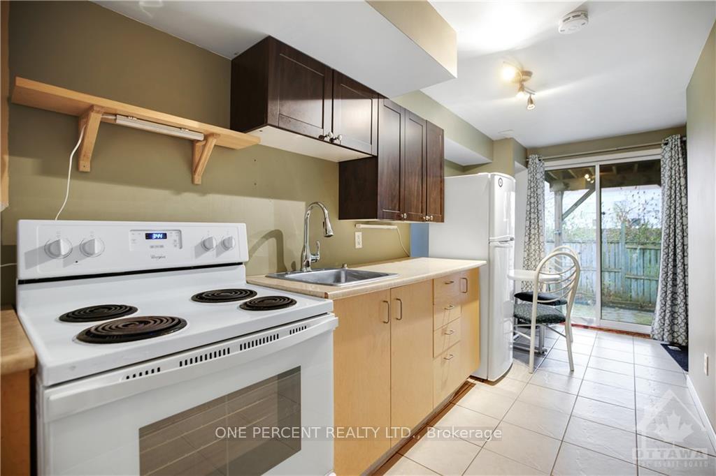 Photo 26 of 92 Carwood Circle, Ottawa, Carson Meadows — HOMEH