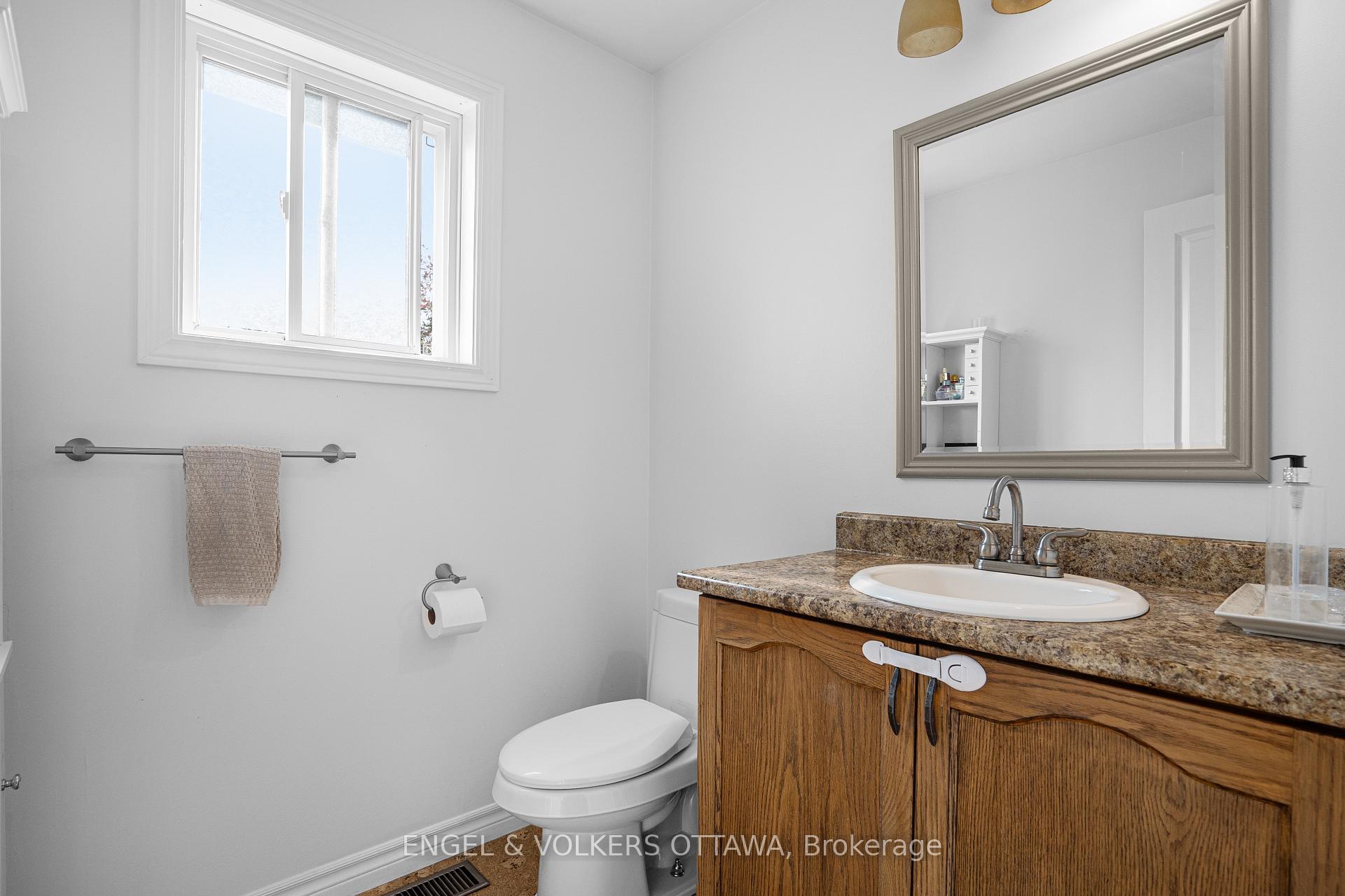 Photo 32 of 1862 Windflower Way, Ottawa, Chapel Hill — HOMEH